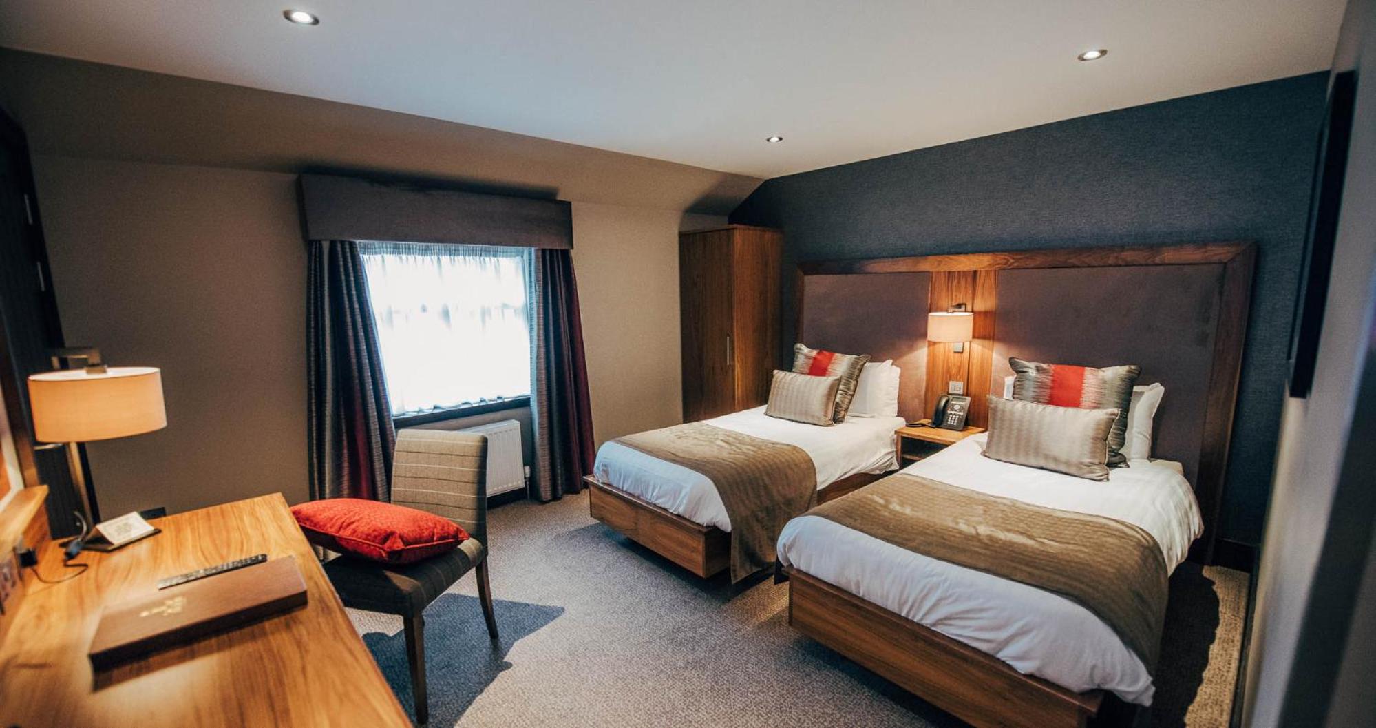 Twin Room - Photo 1