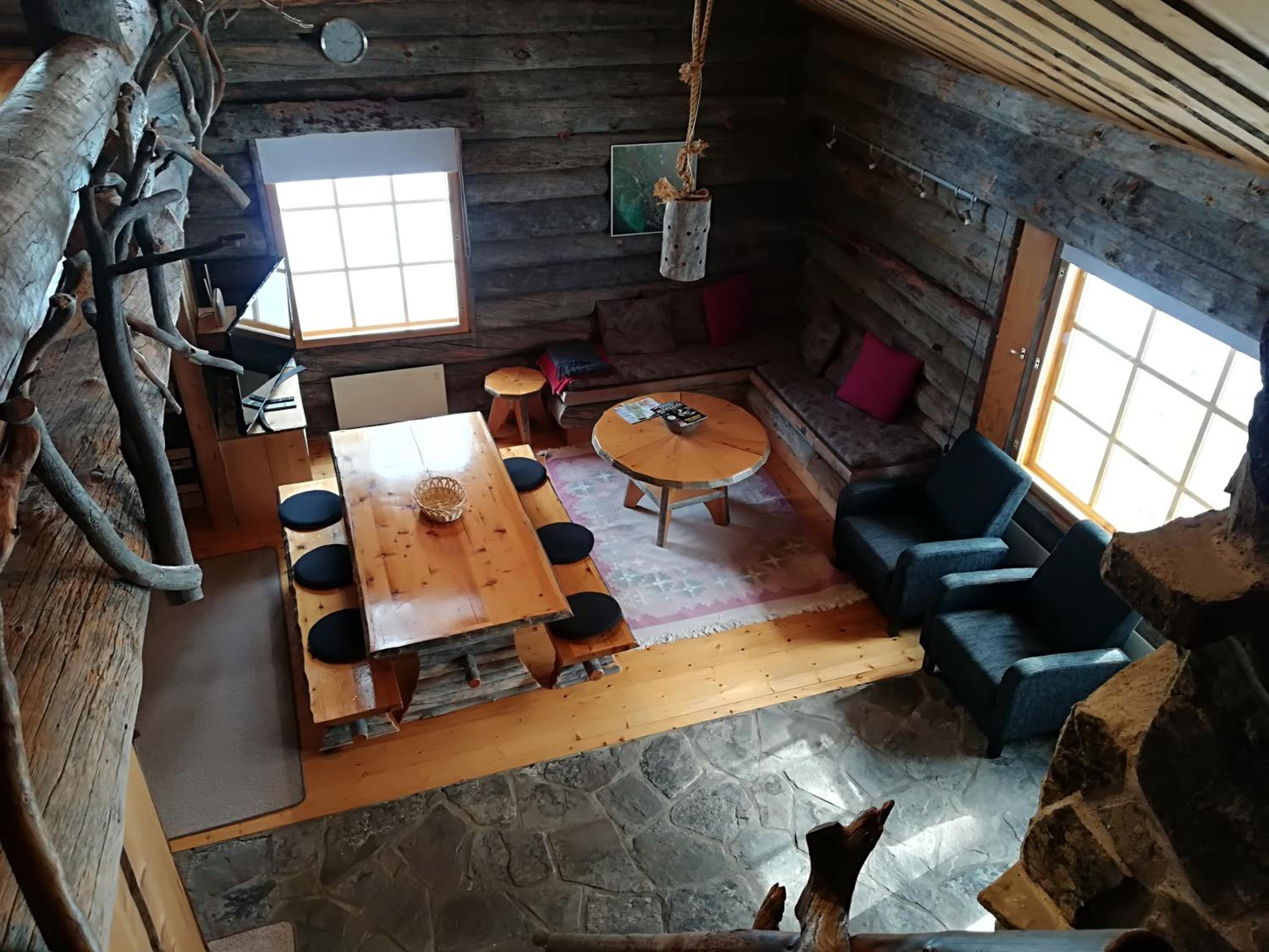 Three-Bedroom House photo 1