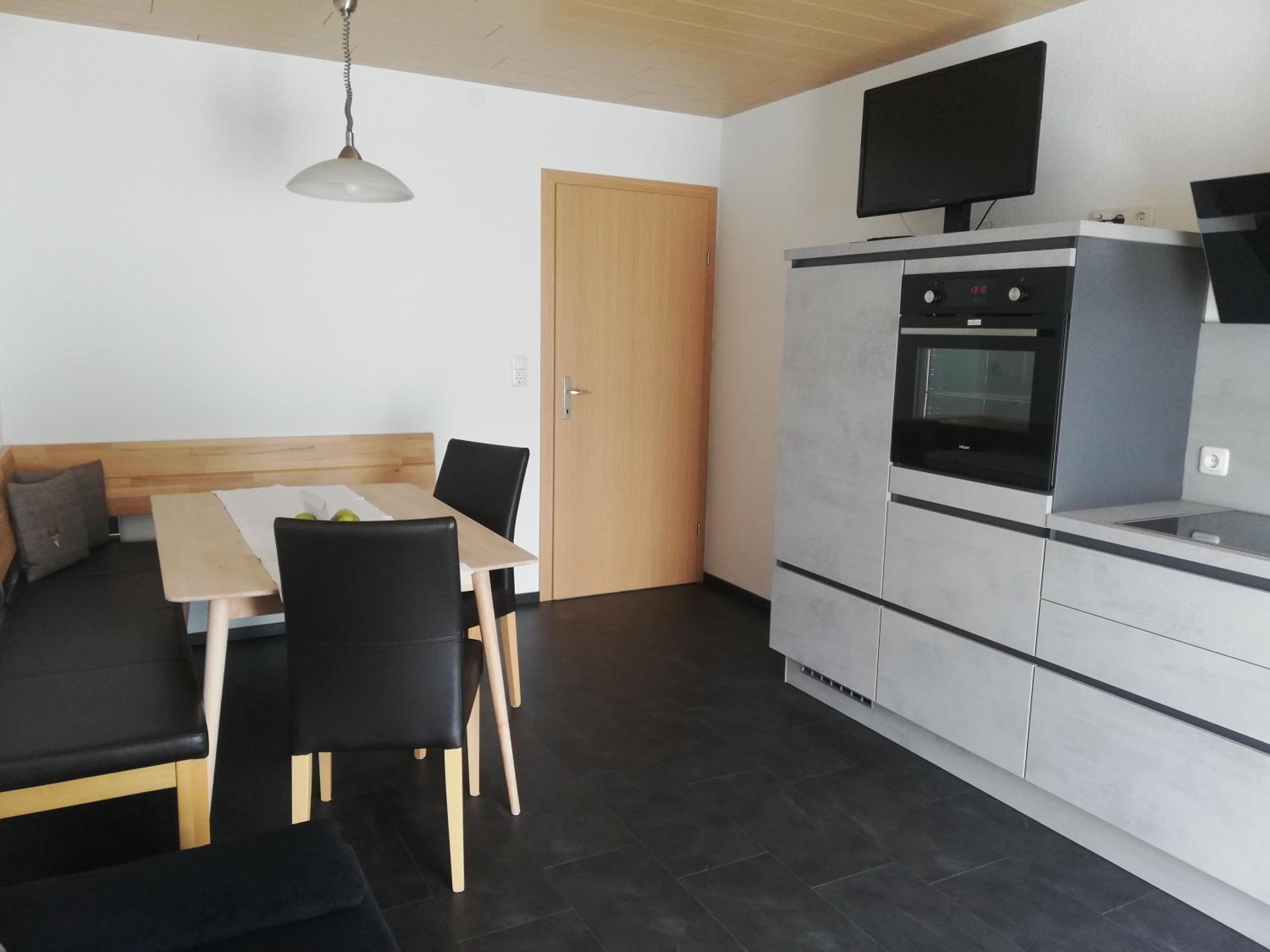Two-Bedroom Apartment with Balcony photo 3