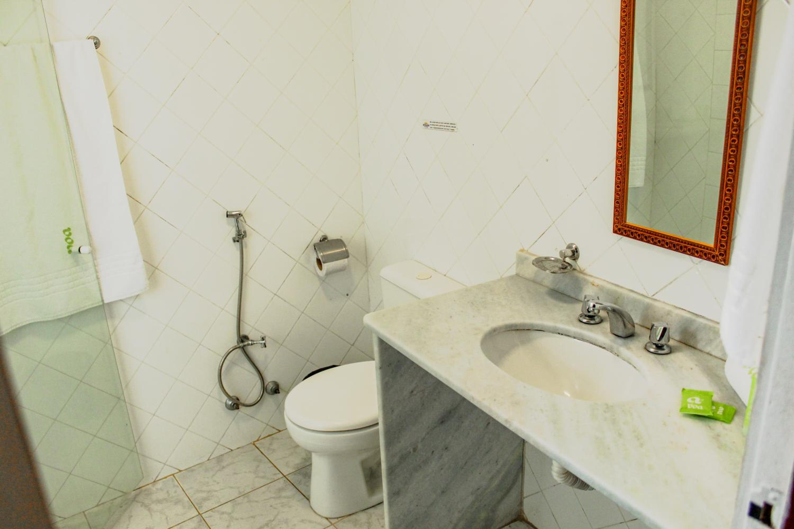 Standard Double Room - Photo 28
