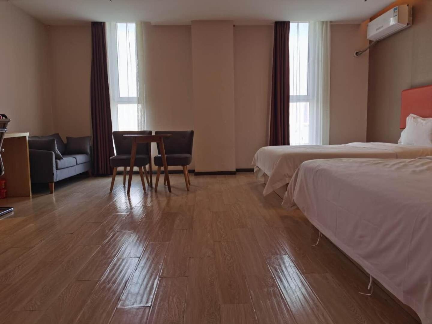 Superior Suite photo 1