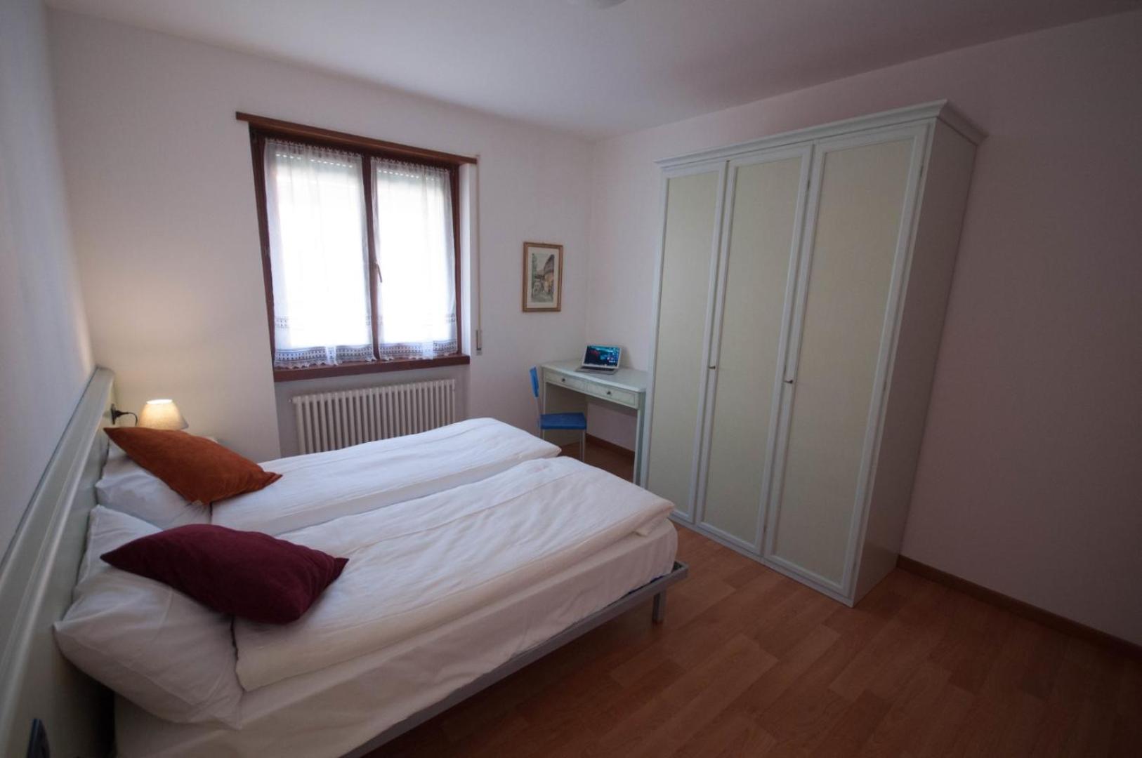 Apartment with Balcony Castel View