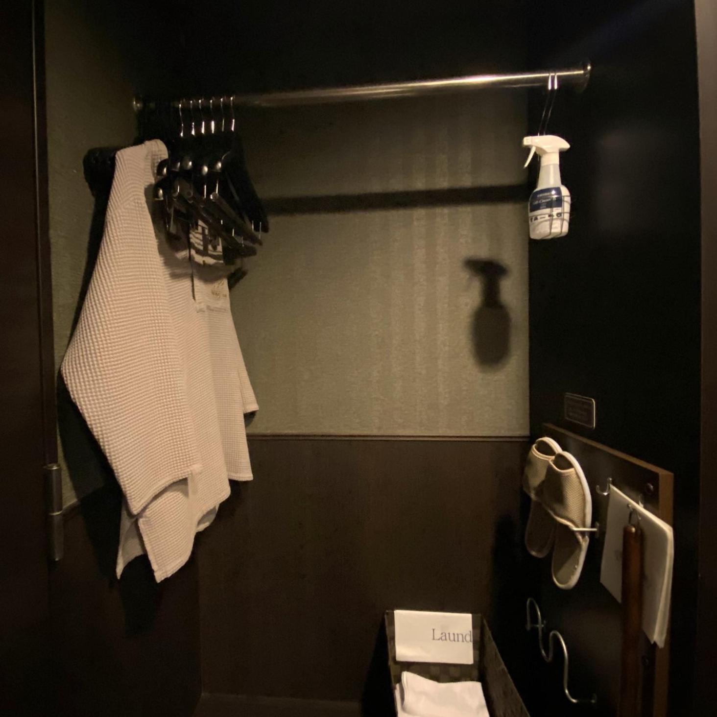 Twin Room - Non-Smoking - Photo 8