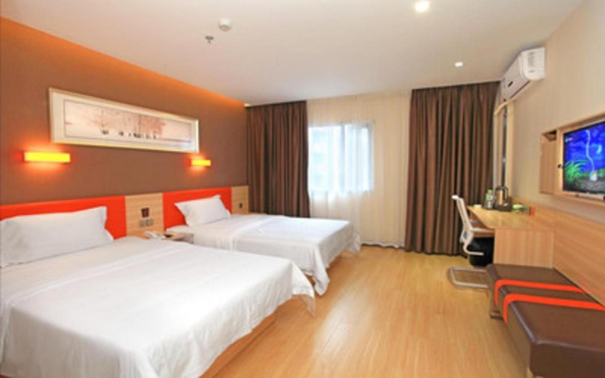 Superior Twin Room photo 2