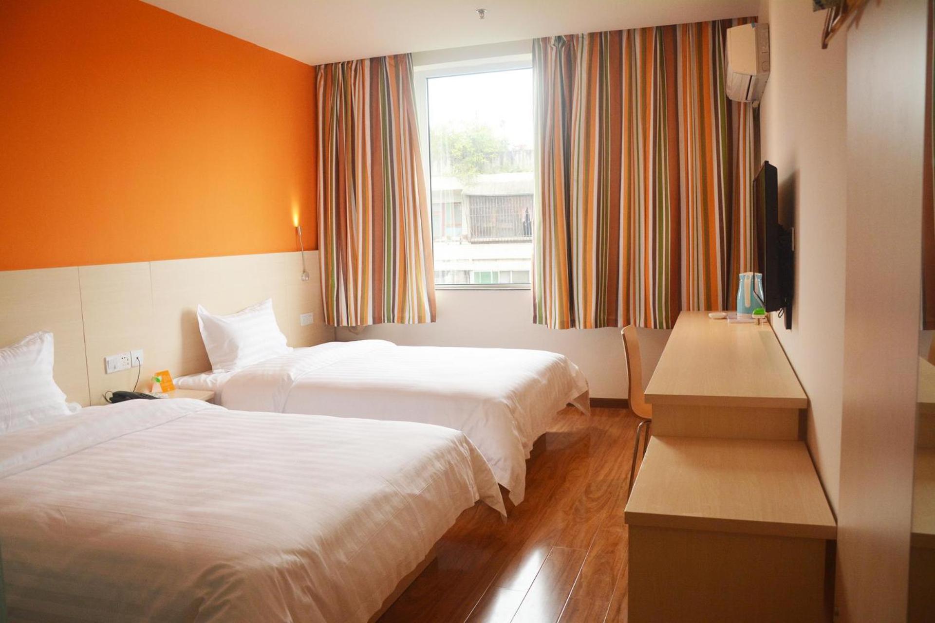 Business Twin Room