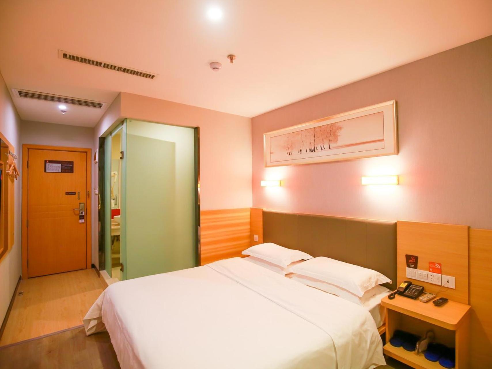 Select Room