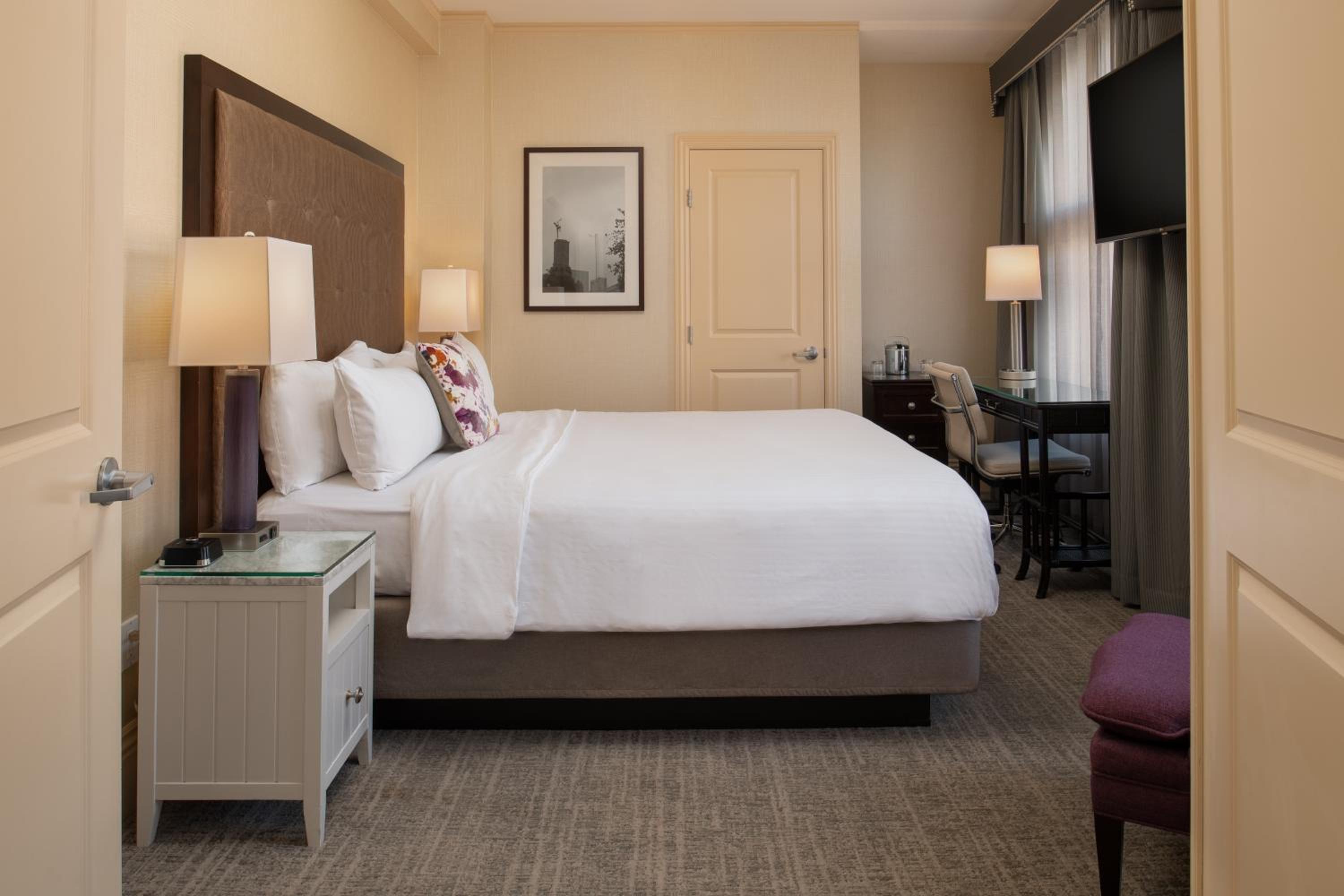 Shattuck Suite - Photo 1