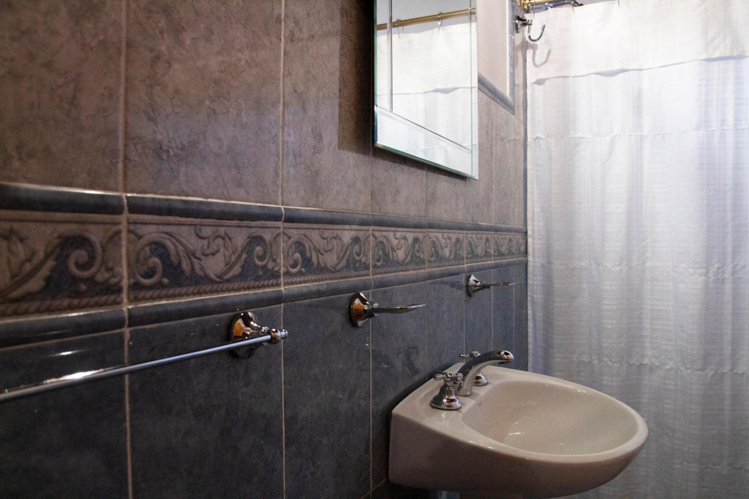 Bungalow (4 Adults) photo 3