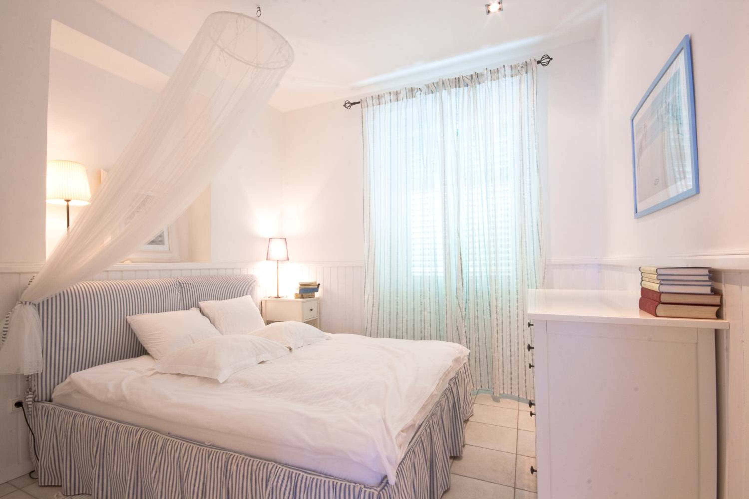 Two-Bedroom Apartment with Terrace and Sea View