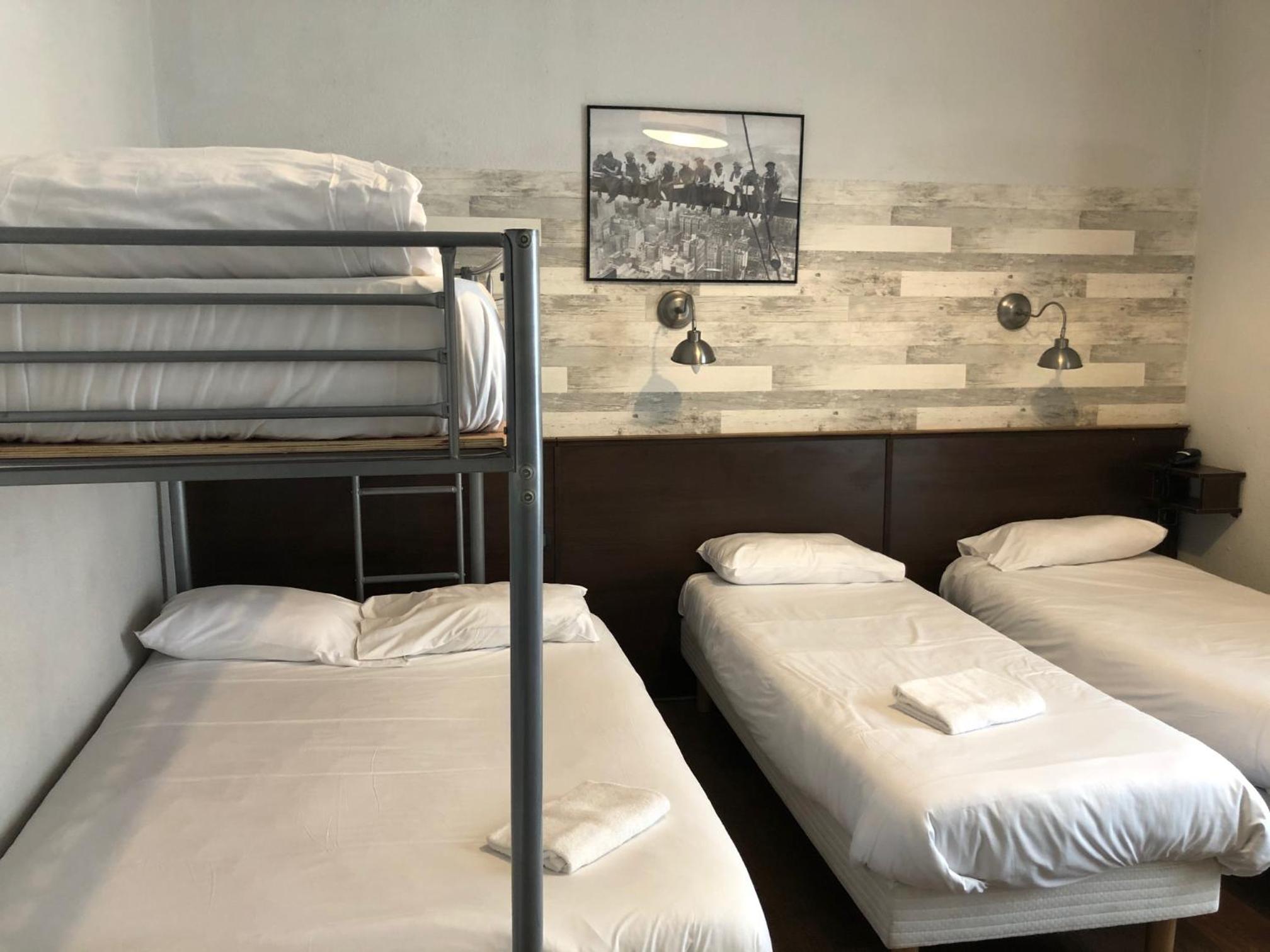 Quintuple Room - Photo 1