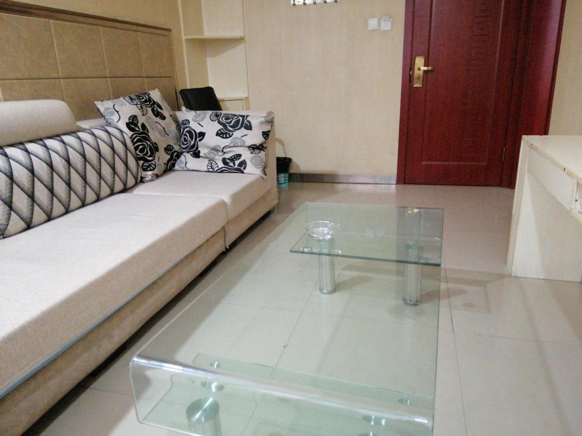 Deluxe King Suite photo 2