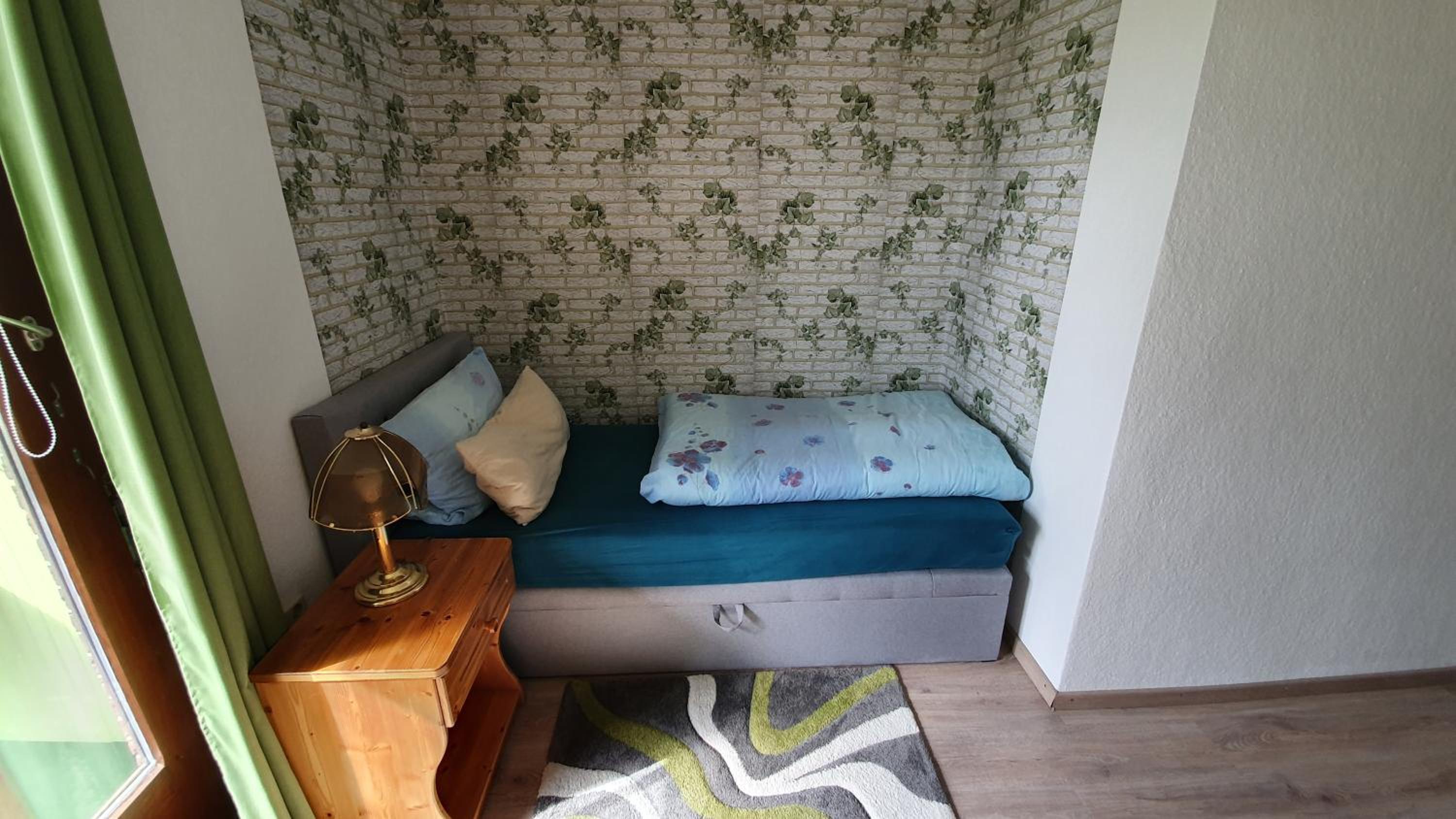 Single Room with Balcony photo 2