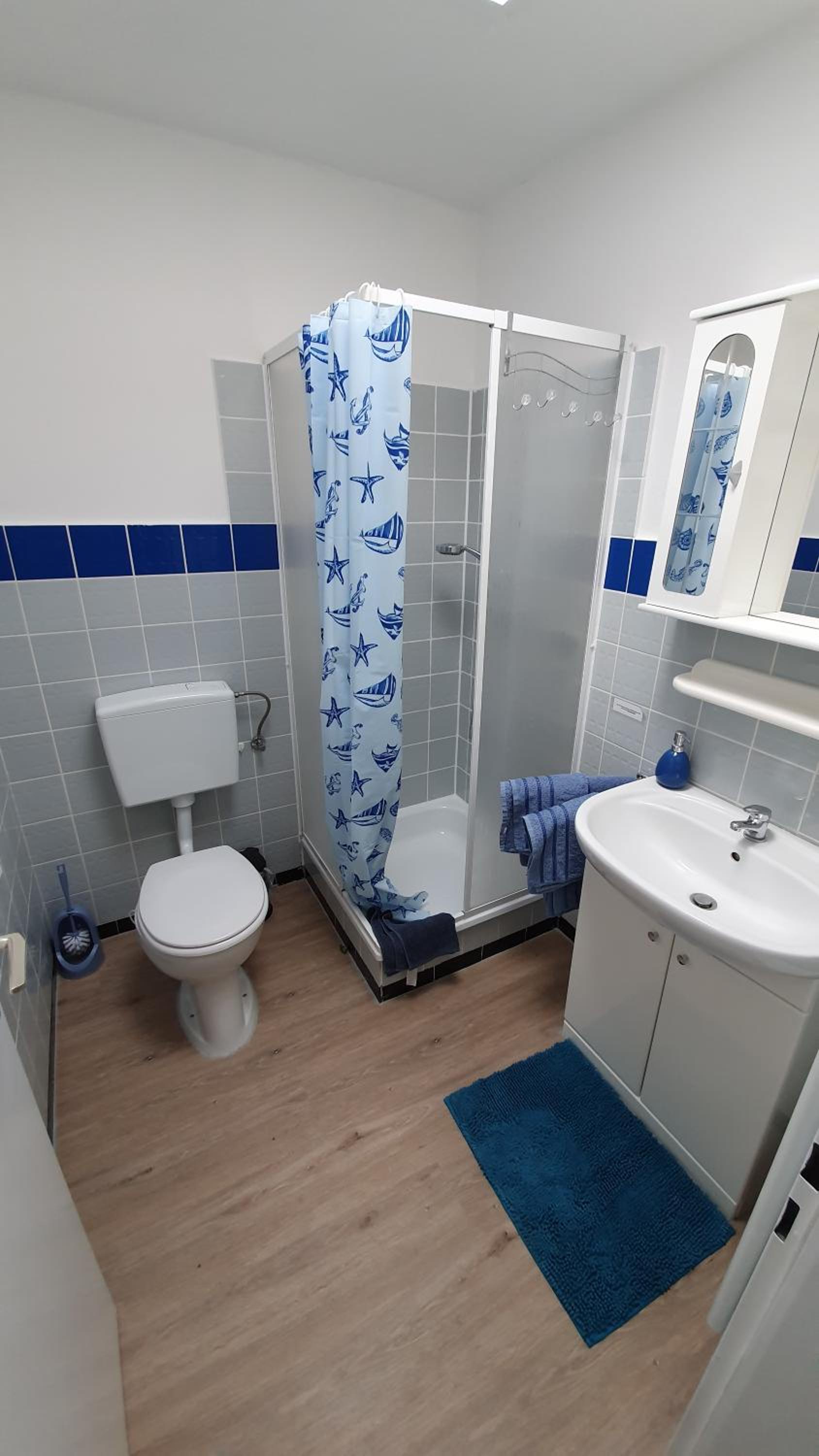 Economy Double Room photo 2
