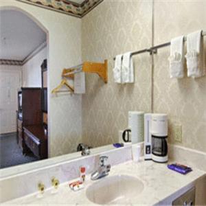King Room - Non-Smoking - Photo 2