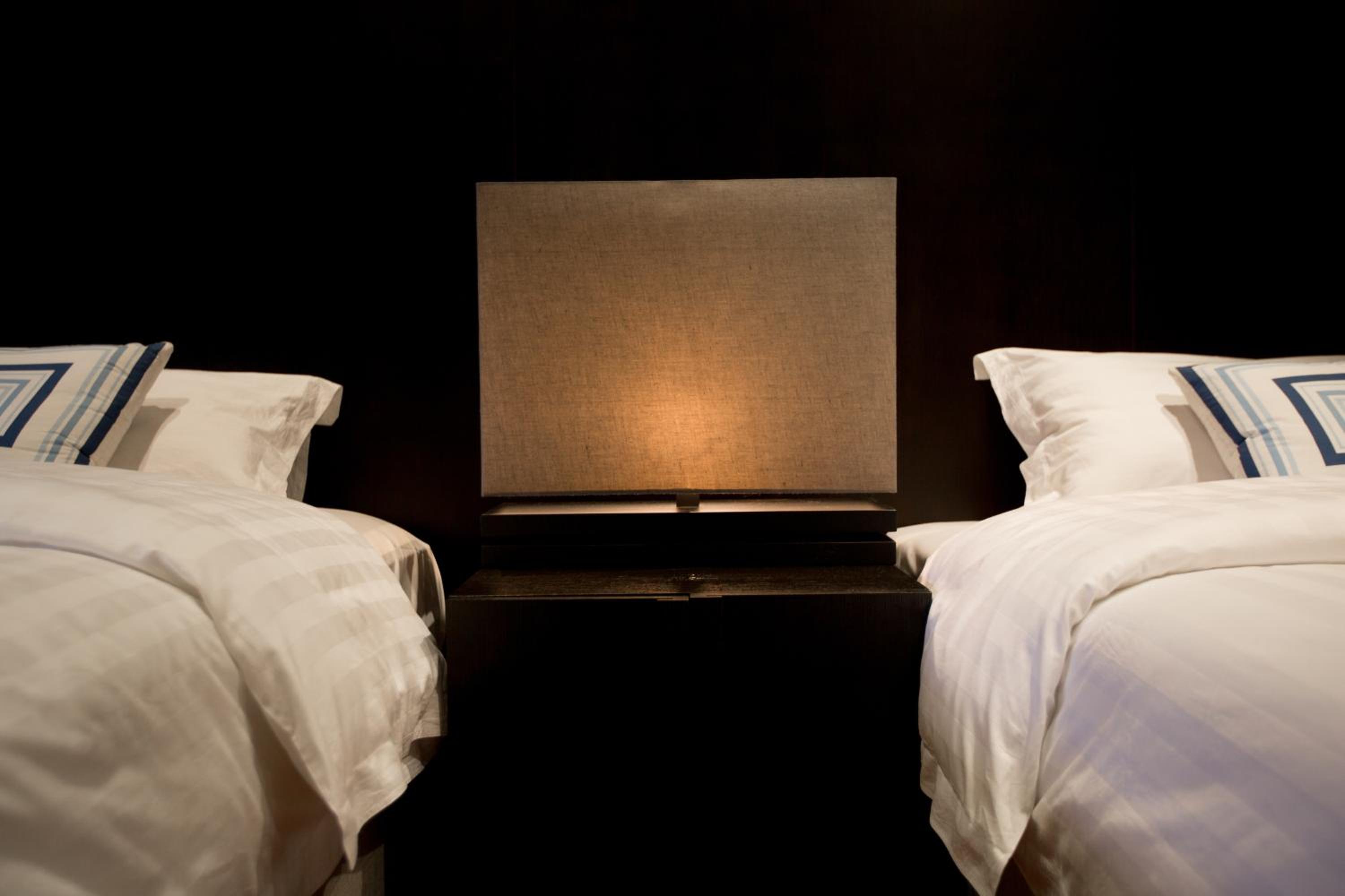 Deluxe Family Suite