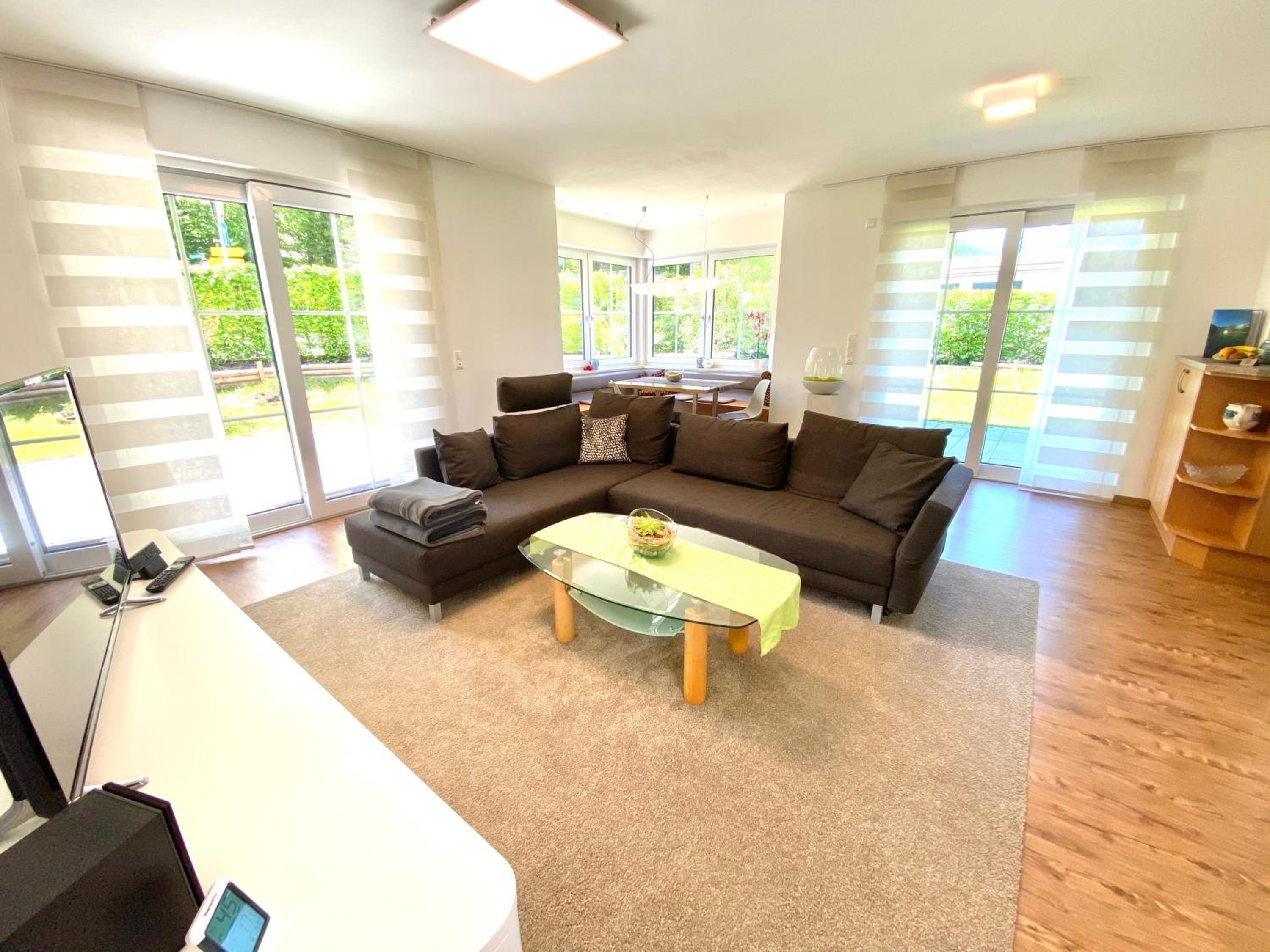 Apartment with Mountain View photo 1