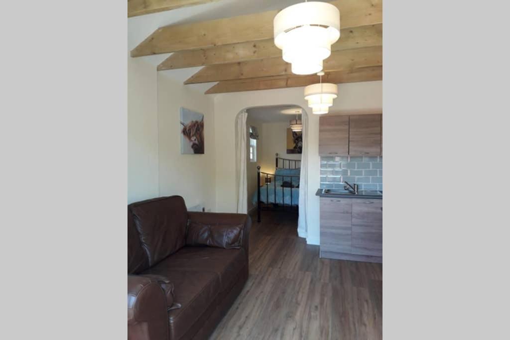 One-Bedroom Apartment - Photo 16