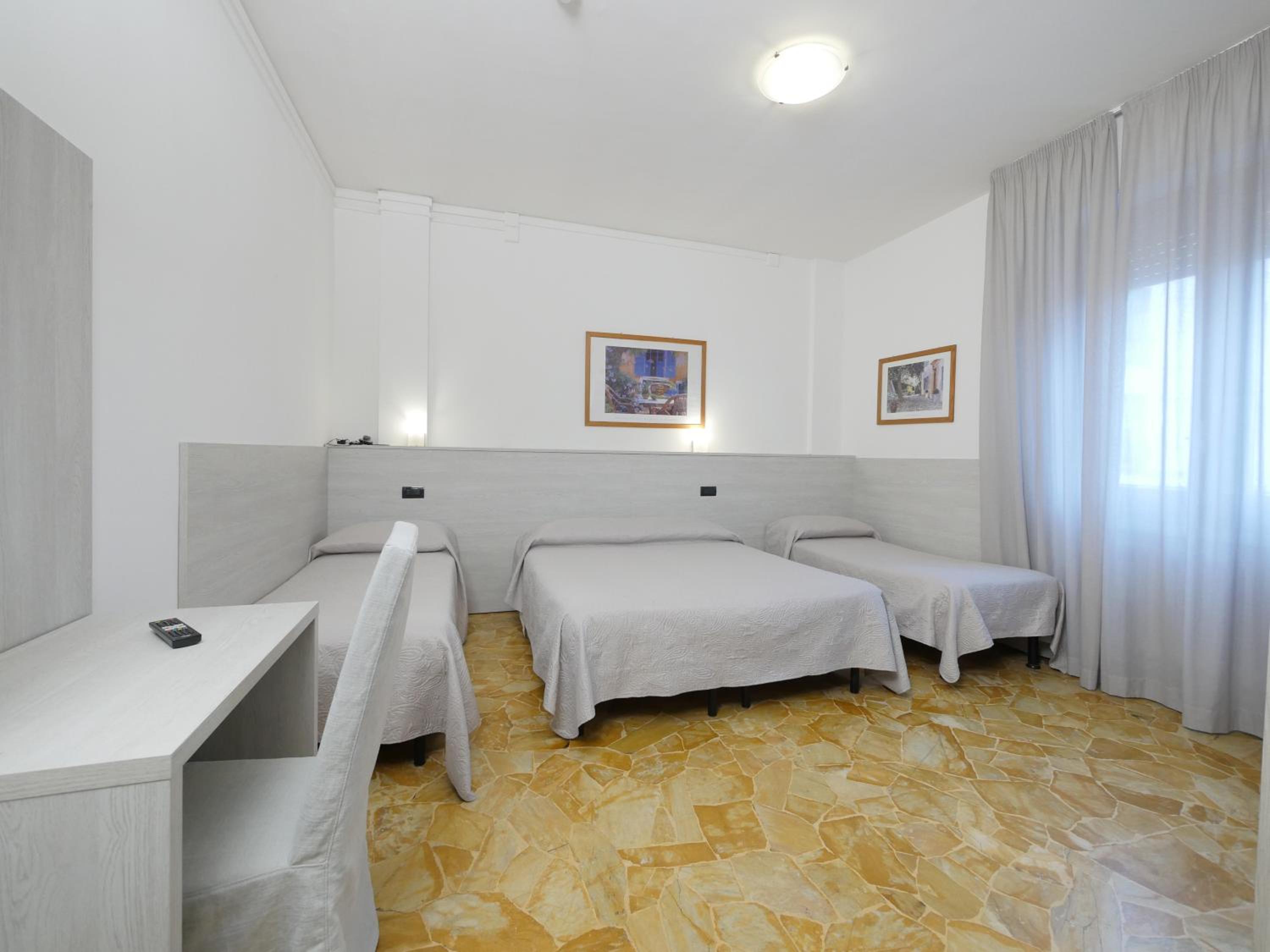 Quadruple Room photo 3