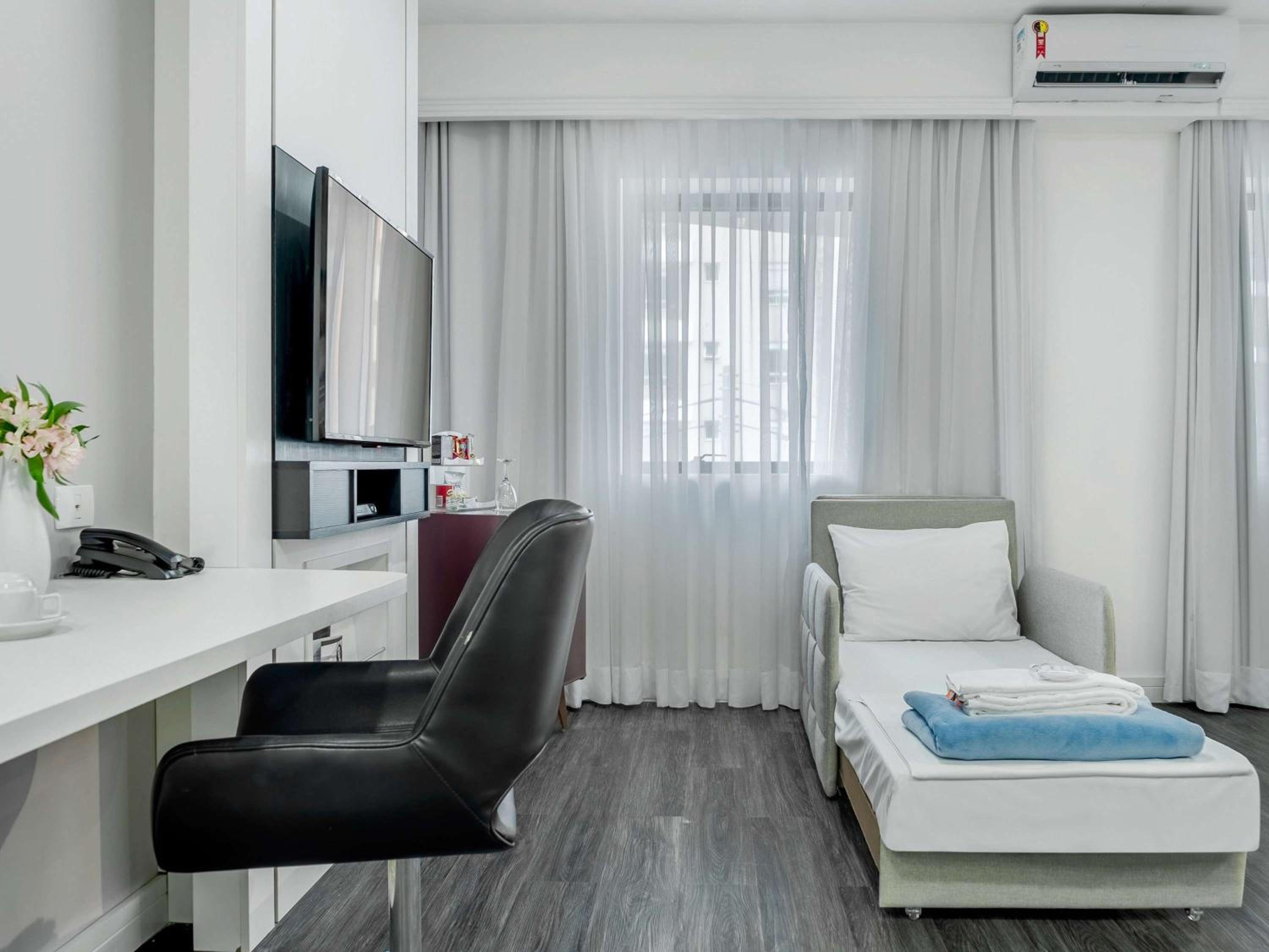 Superior Apartment with One Double Bed and One Sofa Bed for 1 person - Photo 7