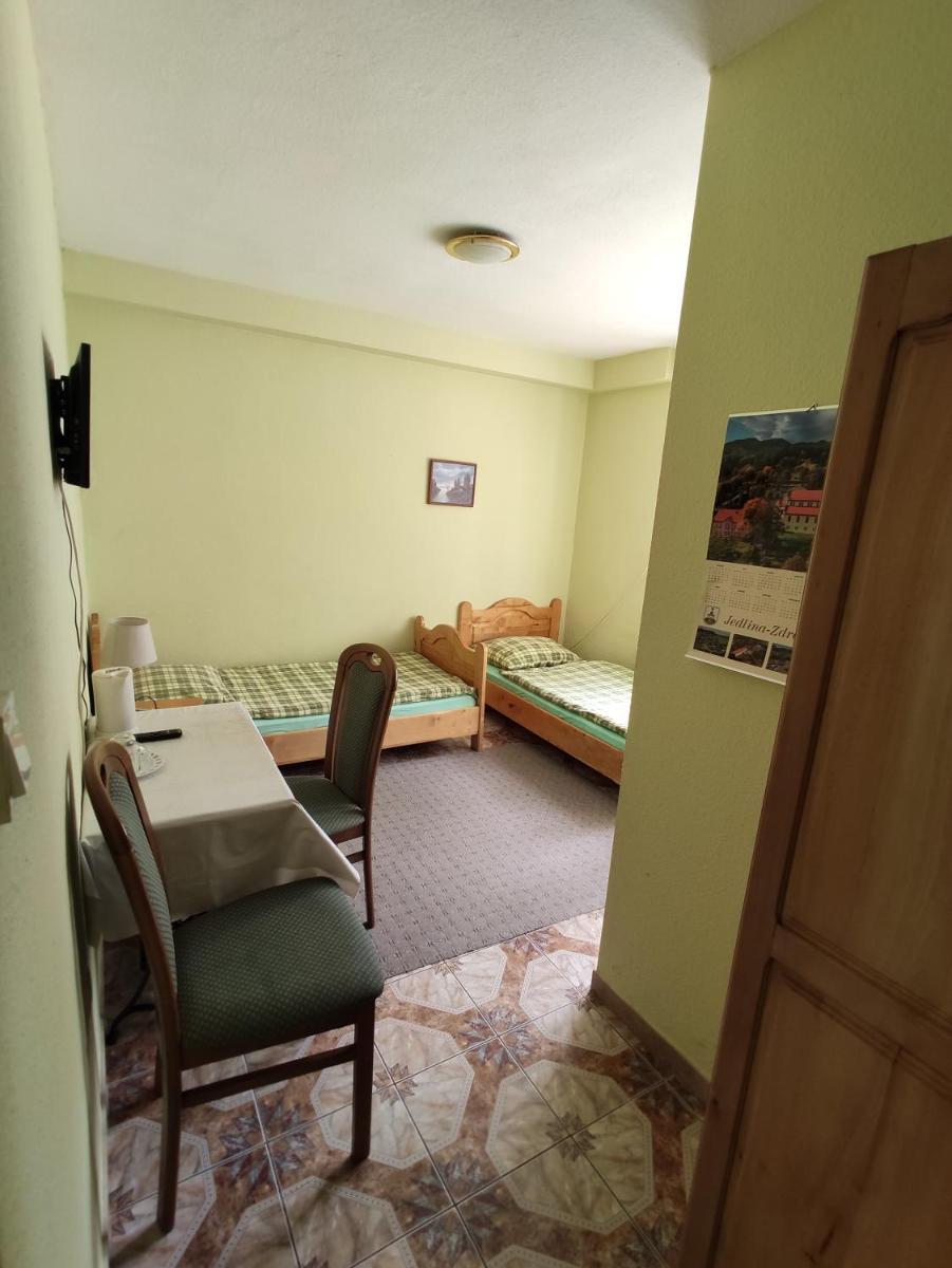 Small Double Room photo 1