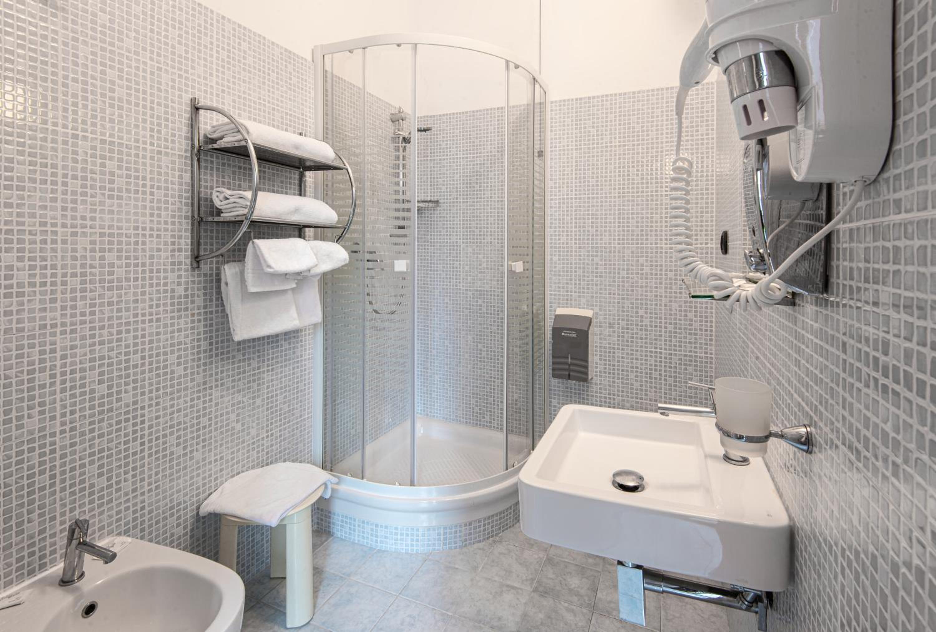 Superior Double or Twin Room photo 2