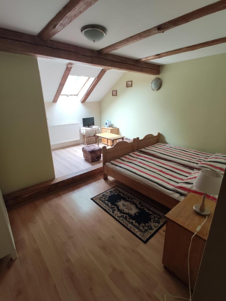 Double Room - Photo 1