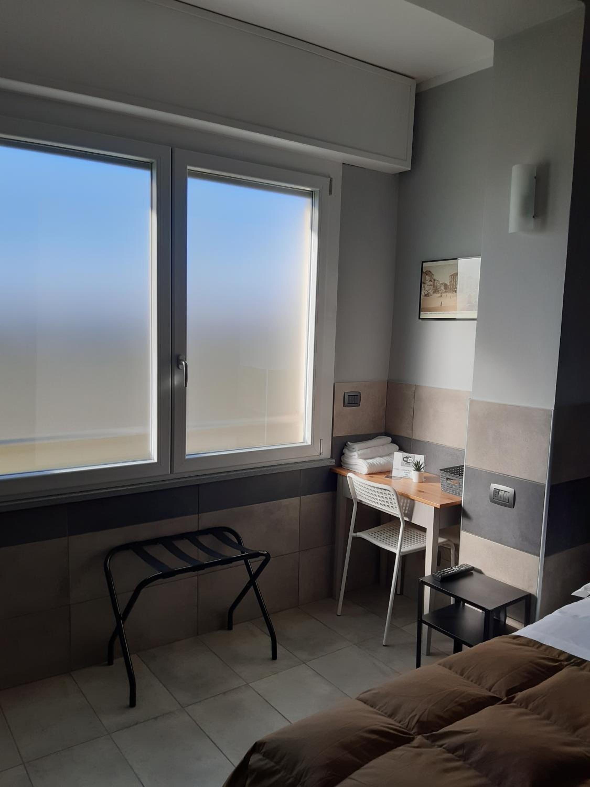 Single Room with Private Bathroom