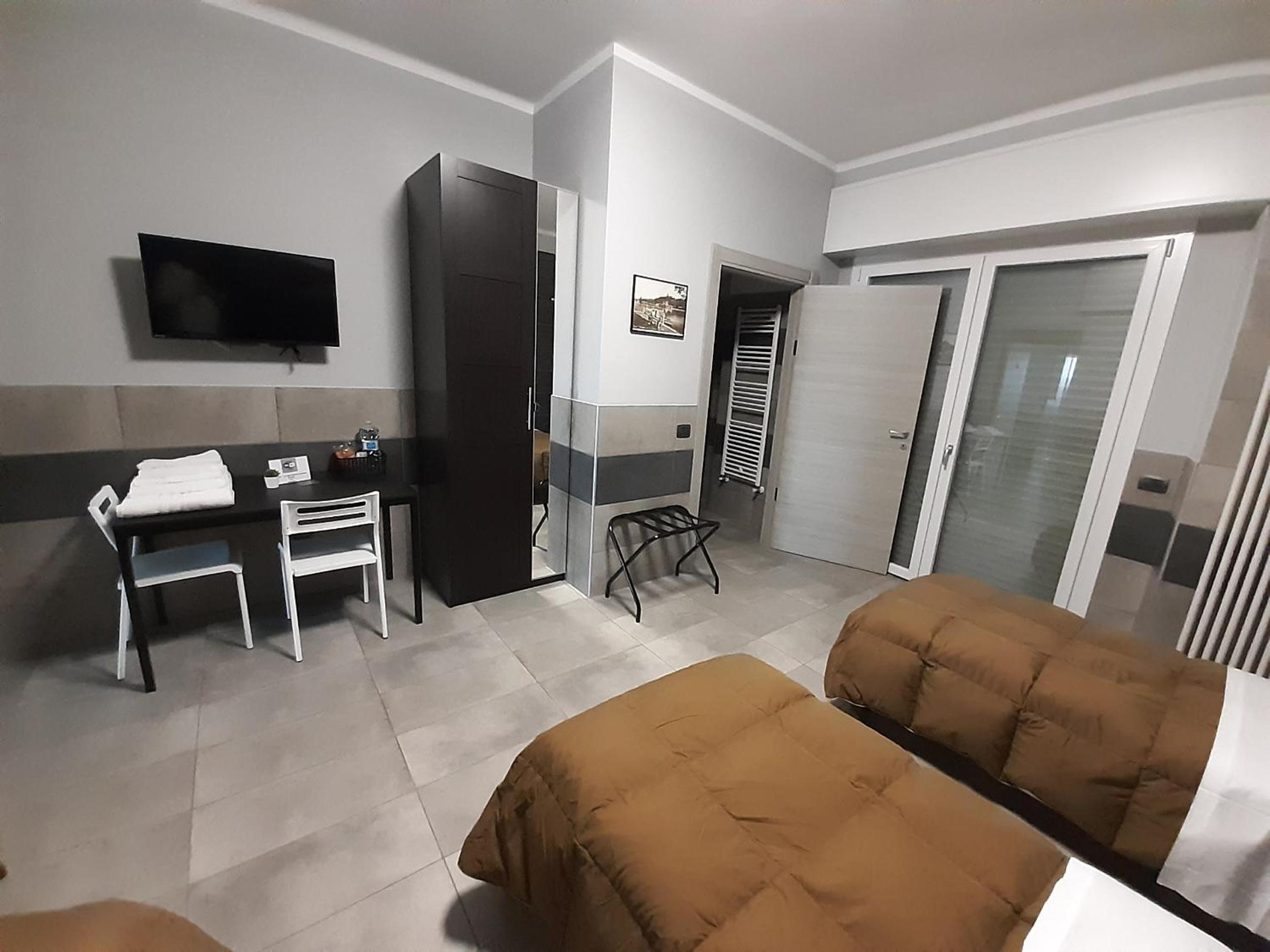Triple Room with Bathroom