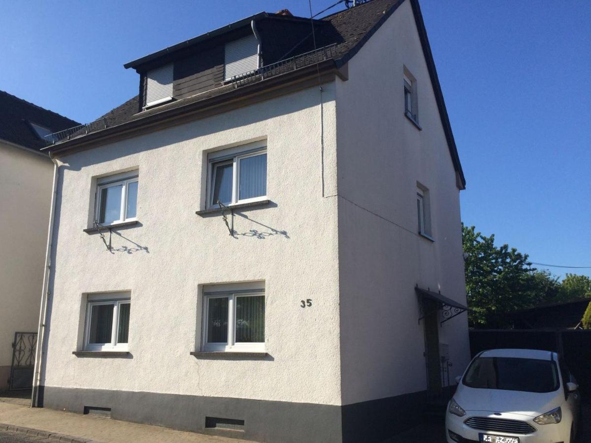 Three-Bedroom House photo 2