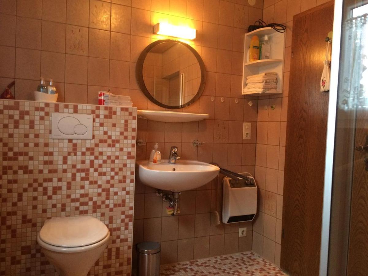 Three-Bedroom House photo 3