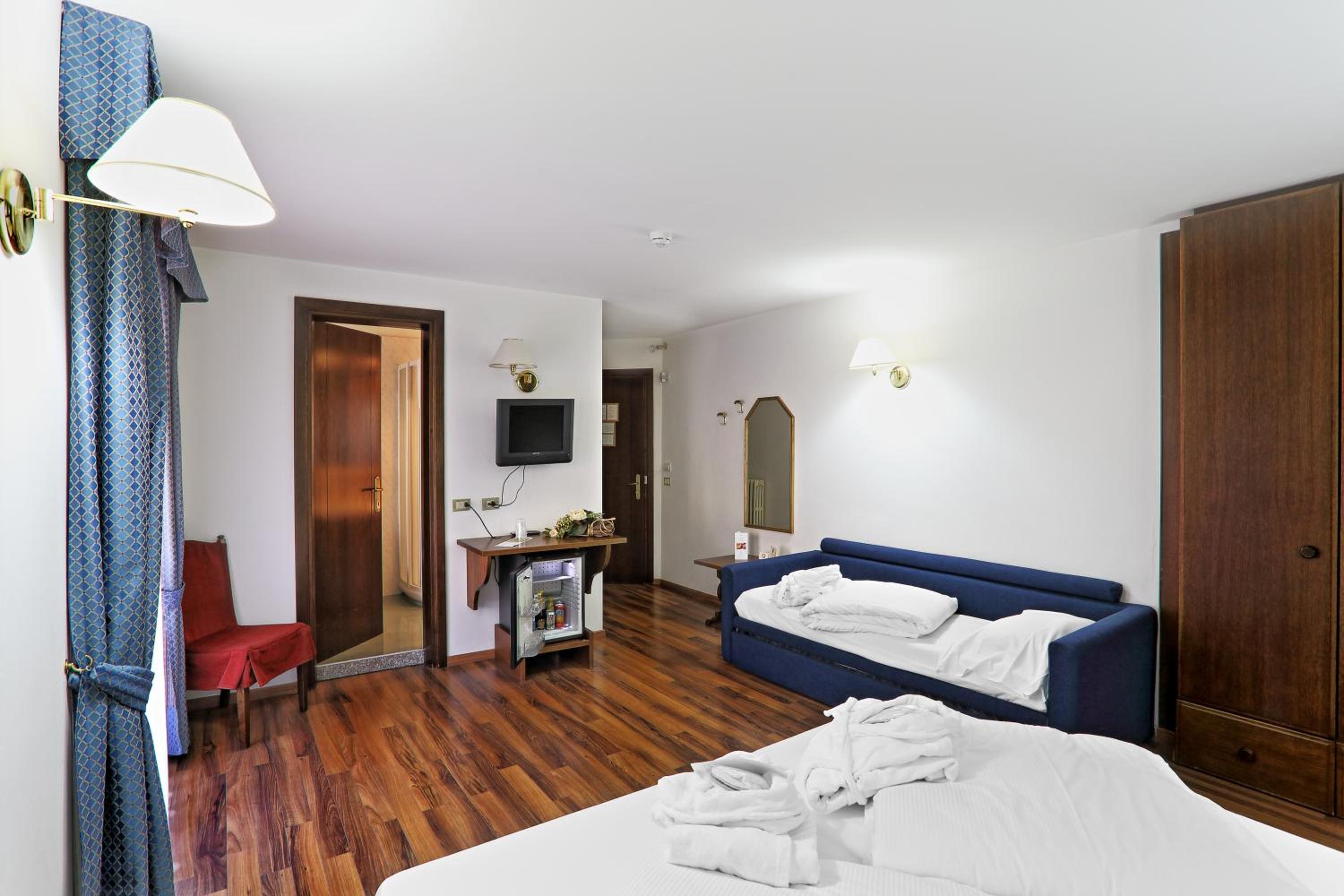 Triple Room - Photo 1