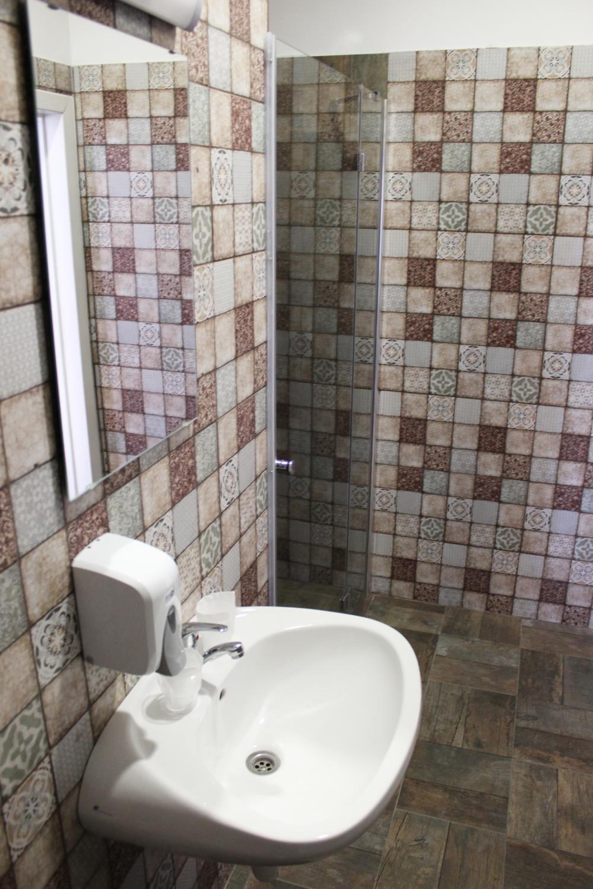 Double or Twin Room photo 3