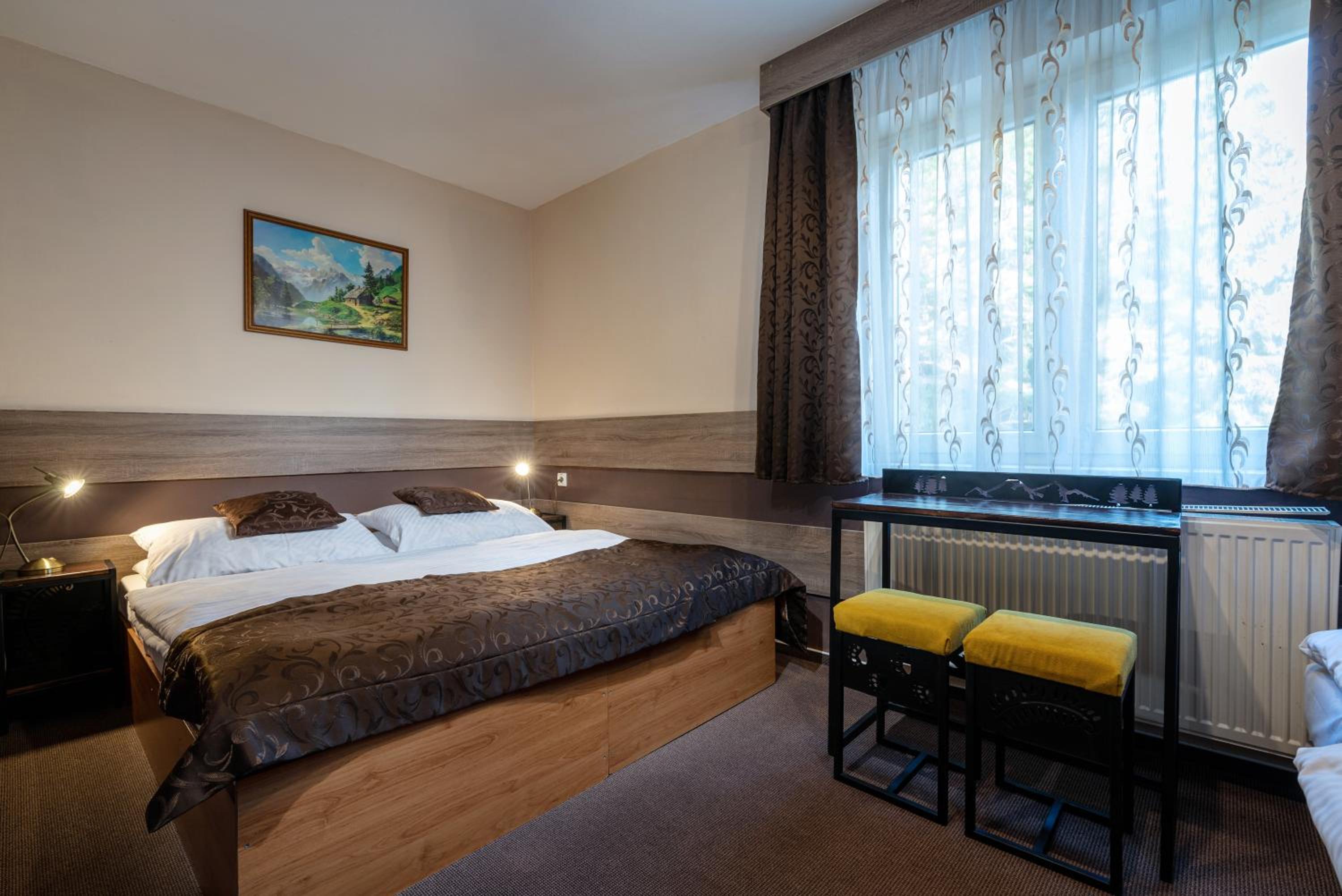 Classic Triple Room photo 1