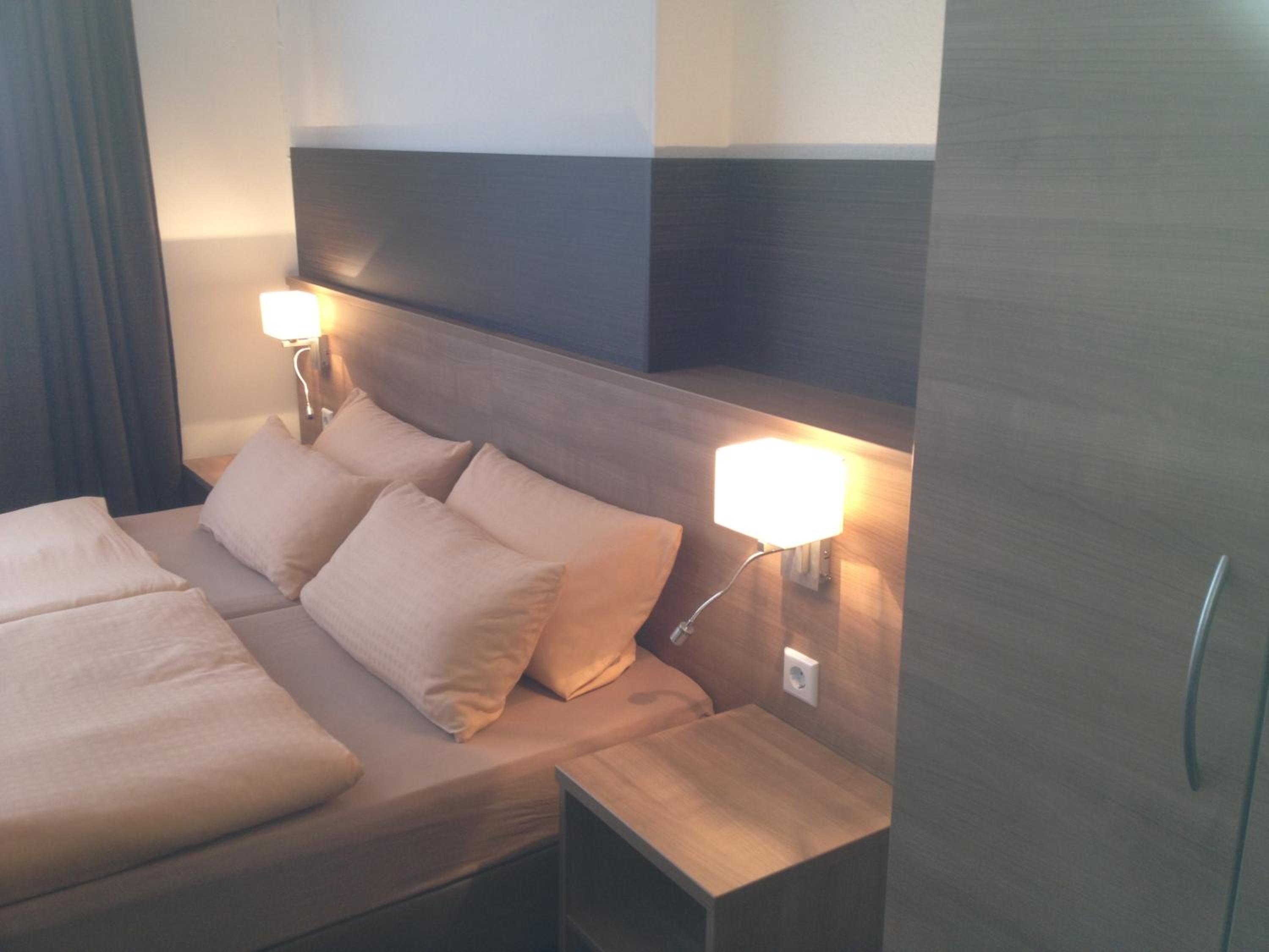 Double Room - Photo 4