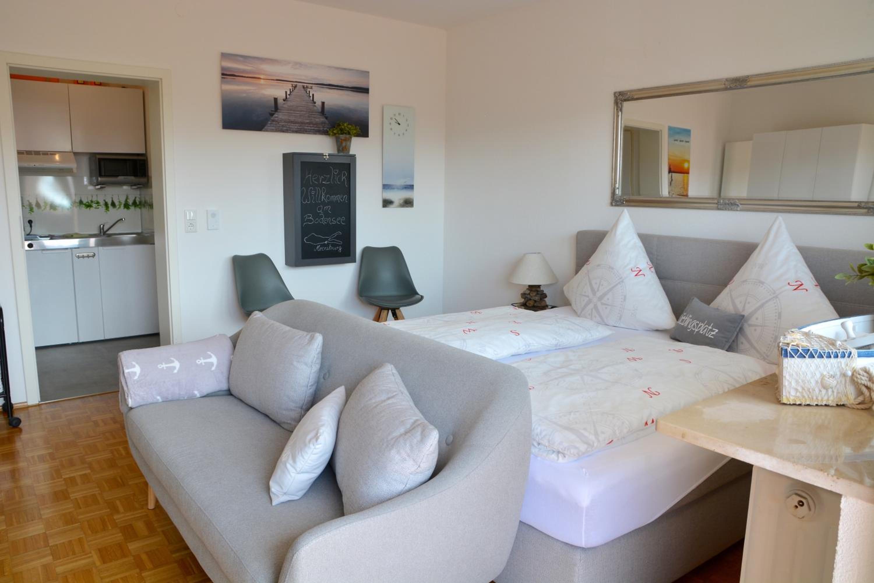 Apartment With Lake View photo 1
