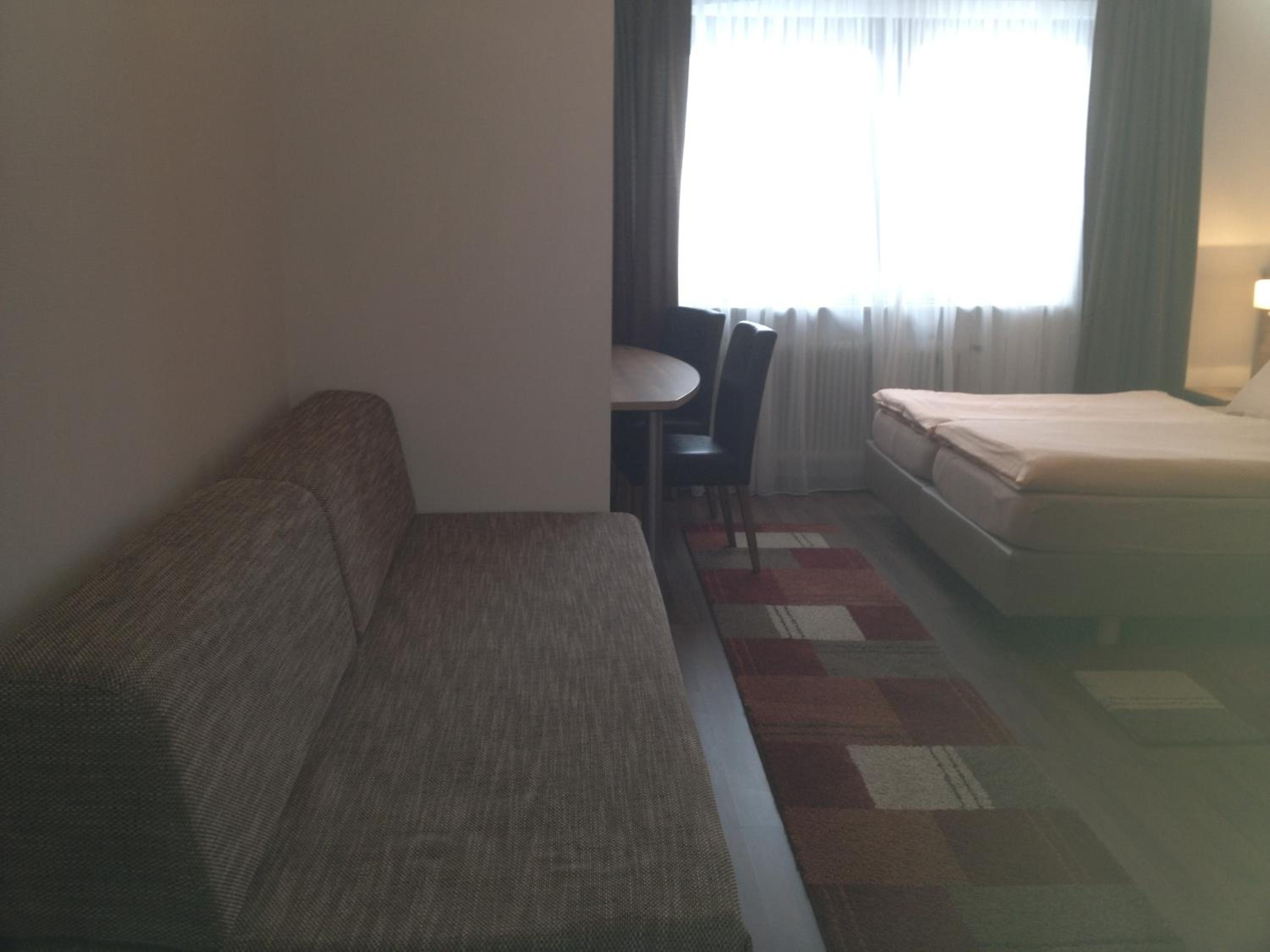 Triple Room - Photo 5