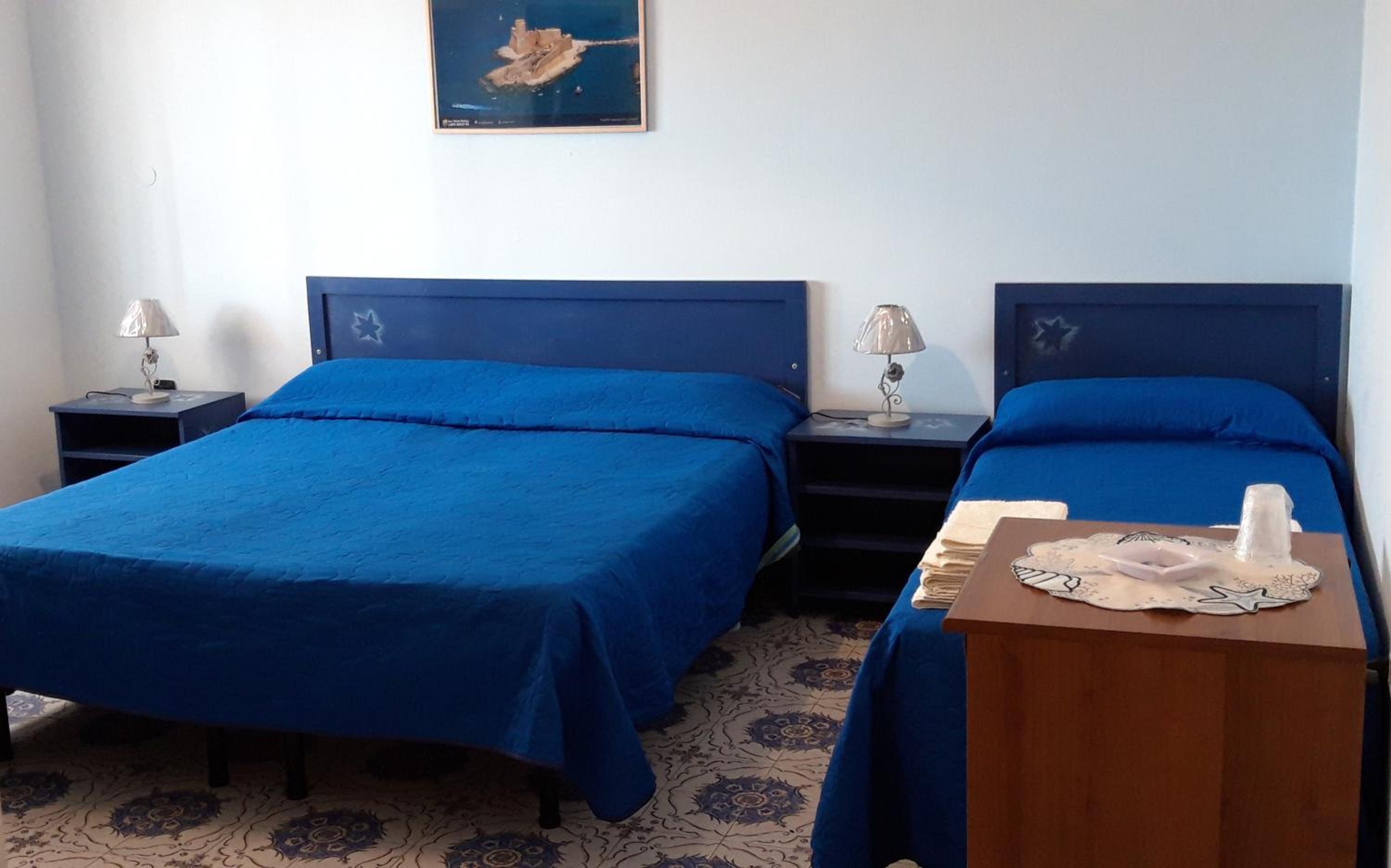 Deluxe Triple Room with Sea View photo 1