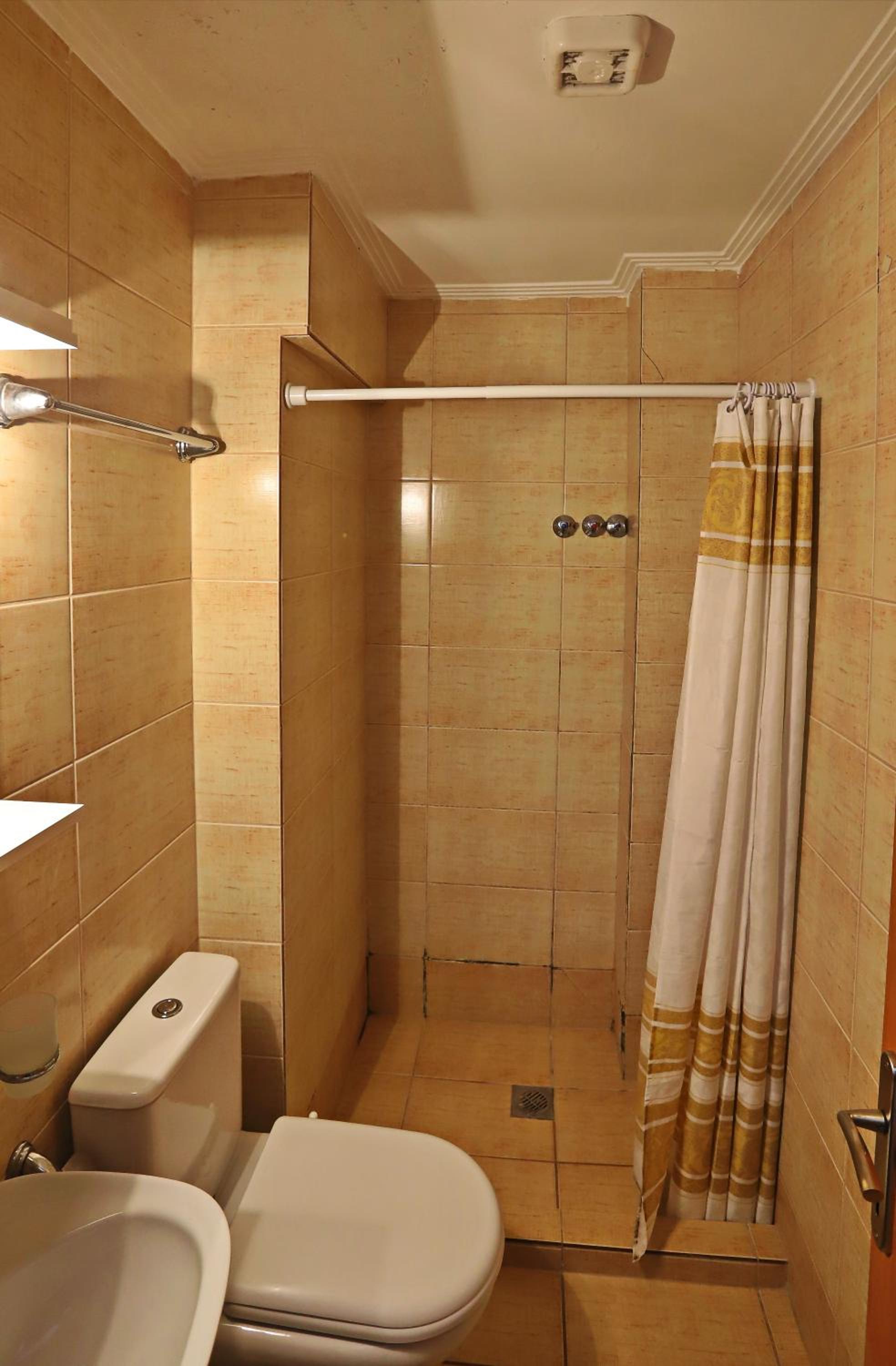 Double Room with Balcony and Sea View - Photo 7