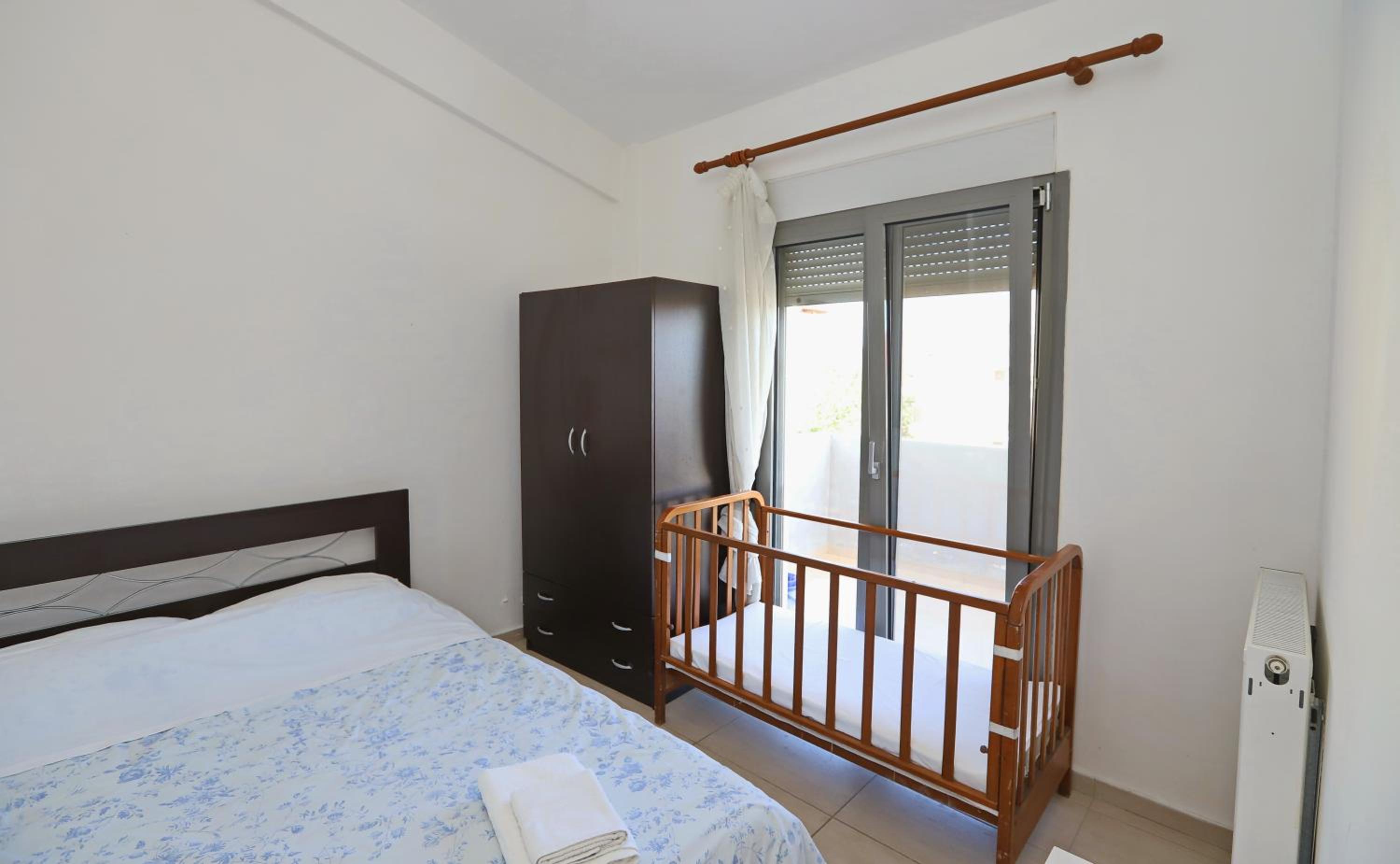 Family Room with Sea View - Photo 10