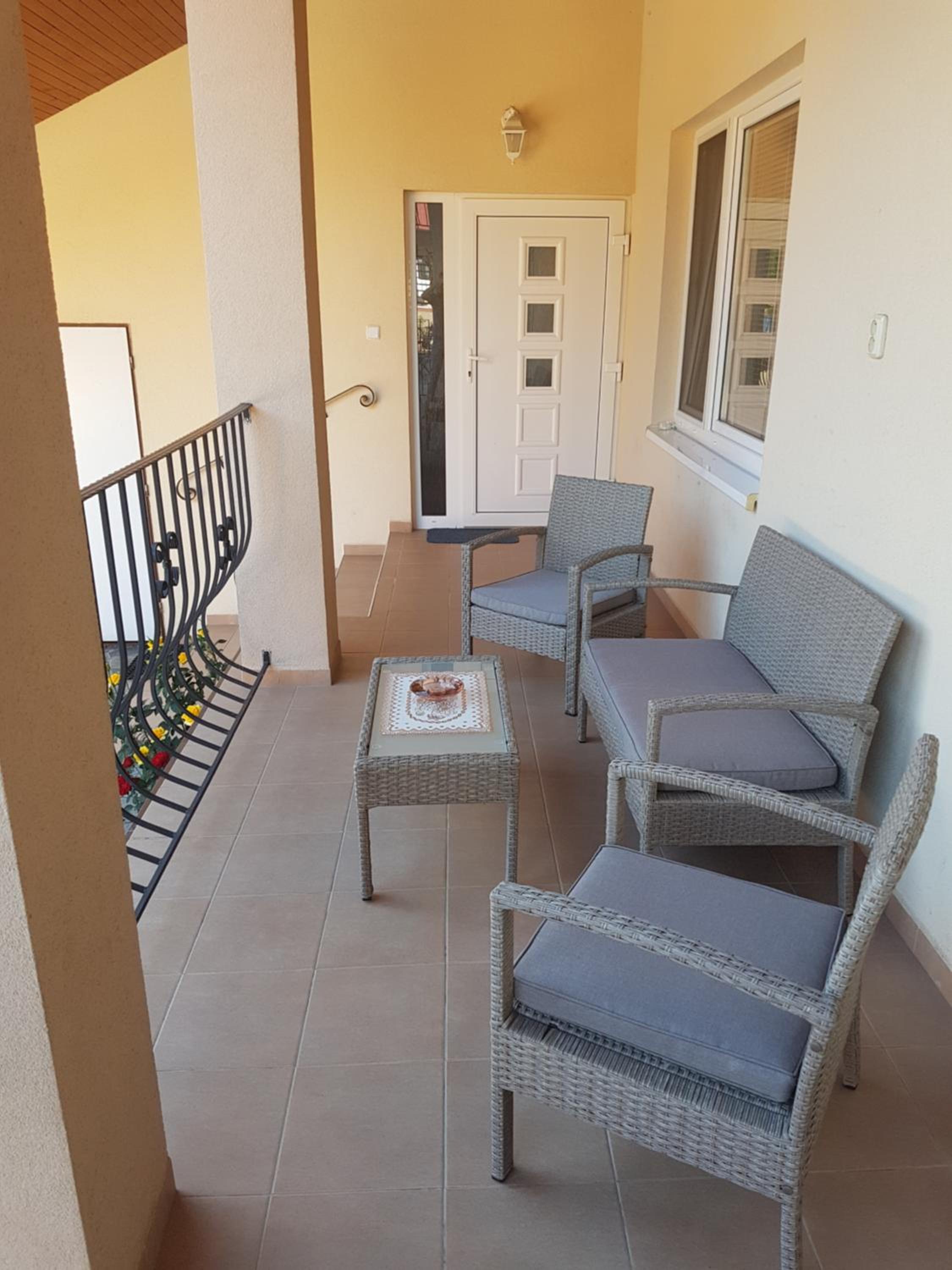 Three-Bedroom Apartment - Photo 11