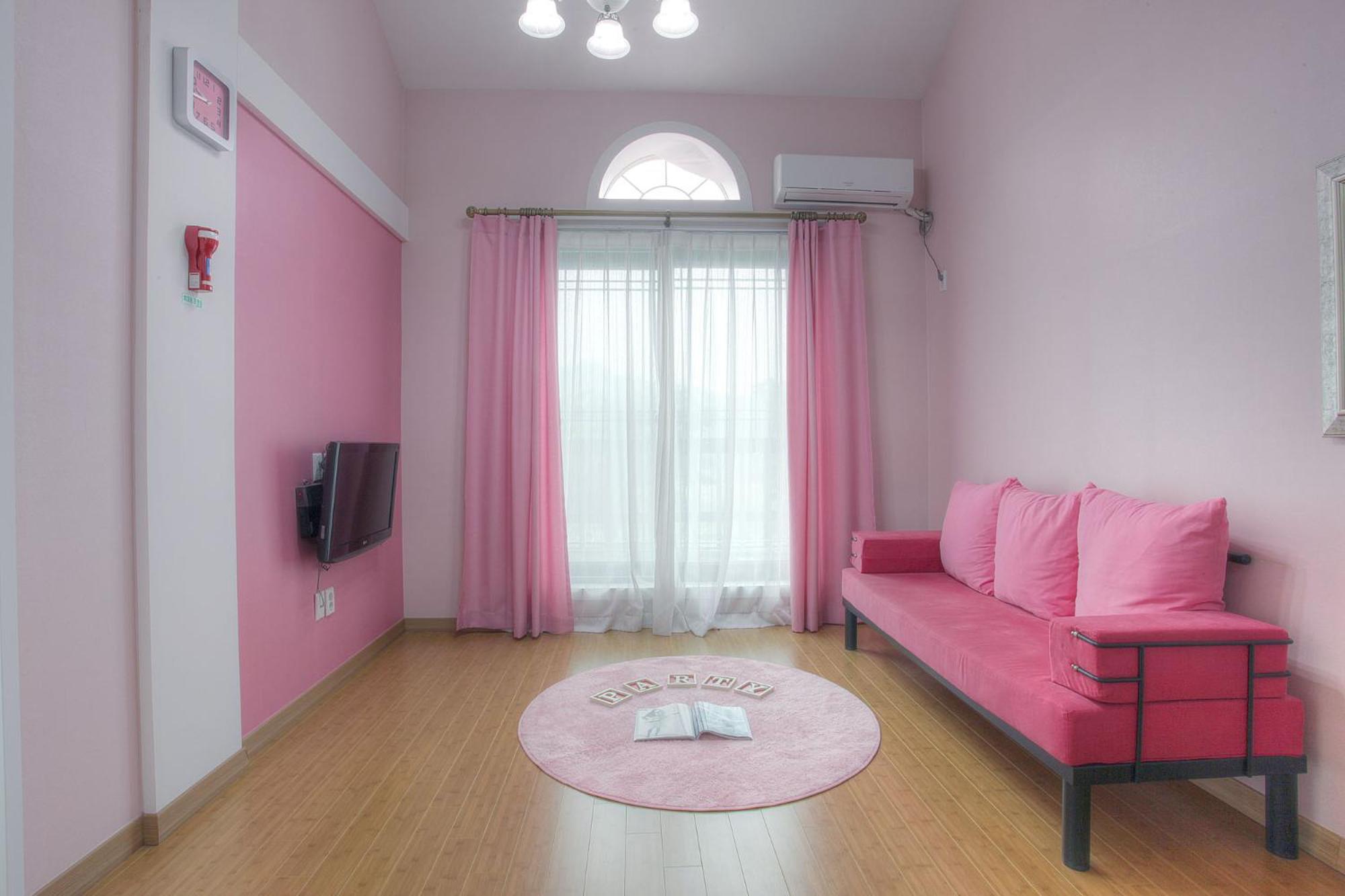 Two-Bedroom House photo 1