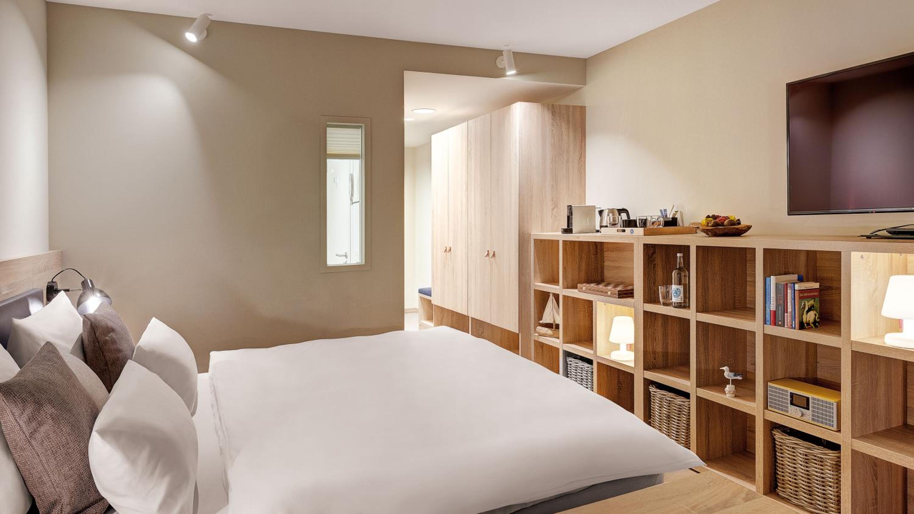 Junior Suite Superior with Balcony or Terrace - Photo 2