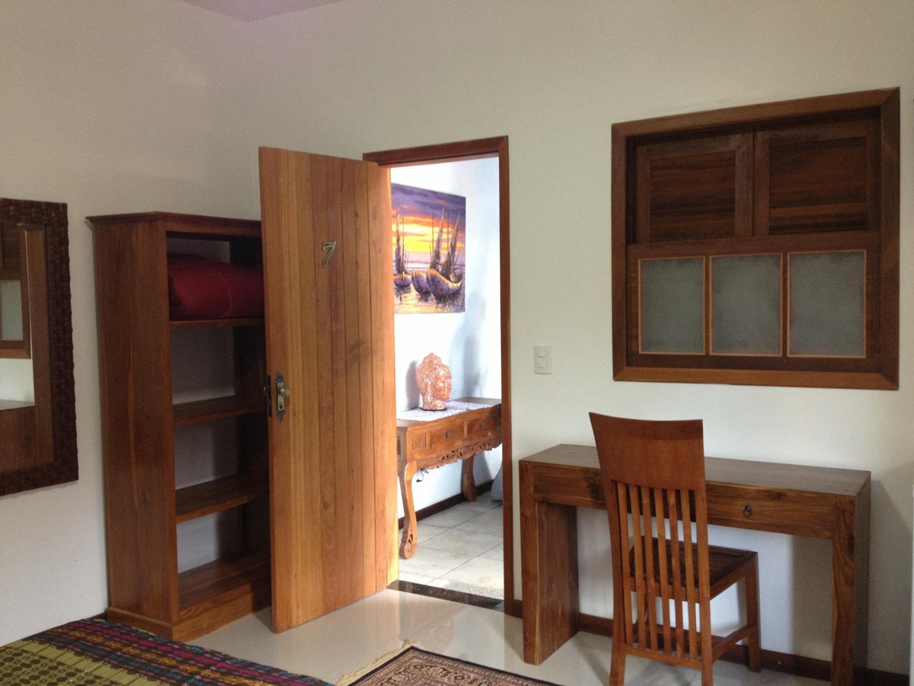 King Suite with Balcony photo 2
