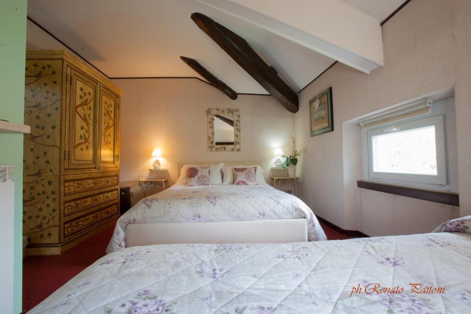 Triple Room with Private Bathroom photo 1