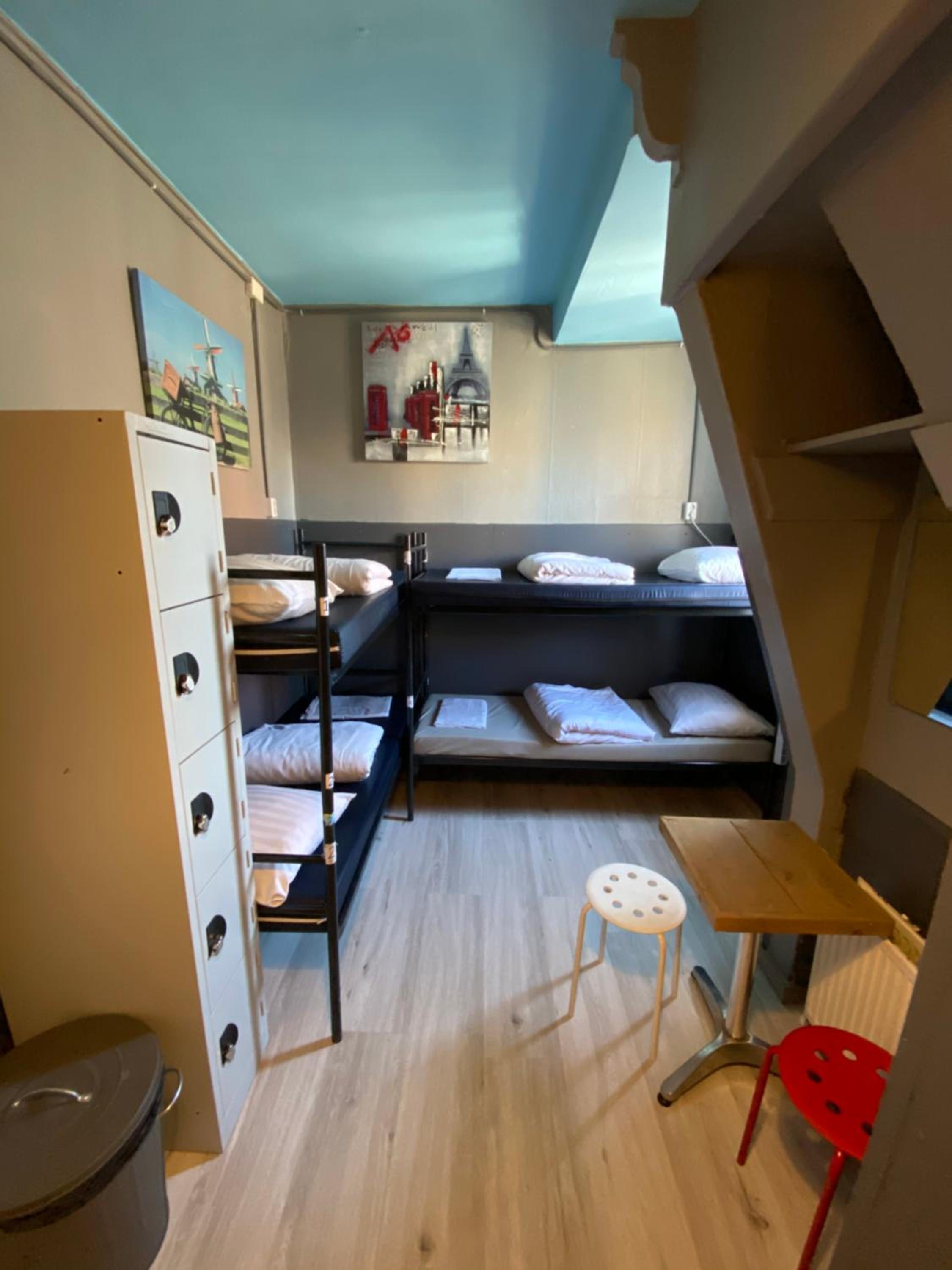 Bed In 4-Bed Dormitory Room photo 1