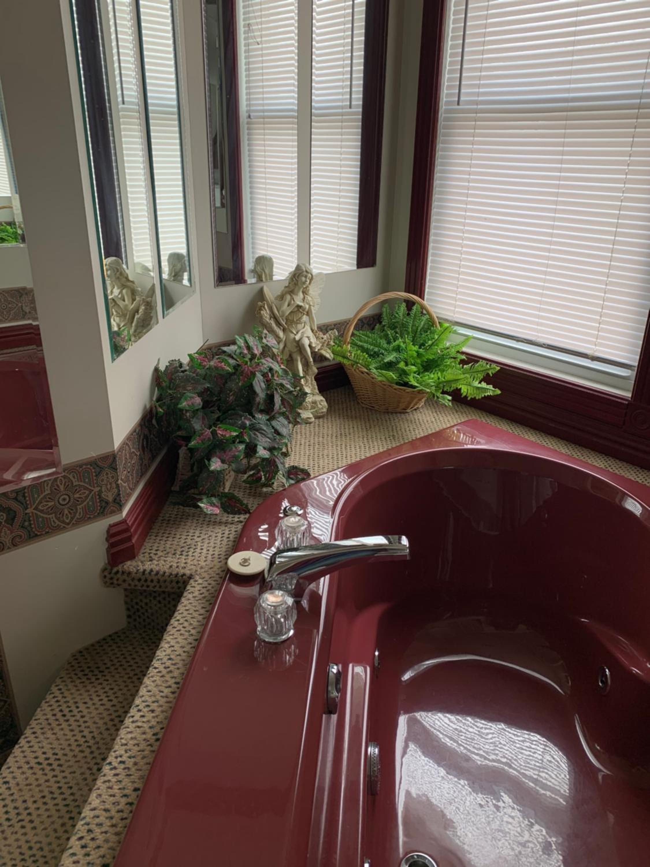 Queen Room with Spa Bath - Photo 3