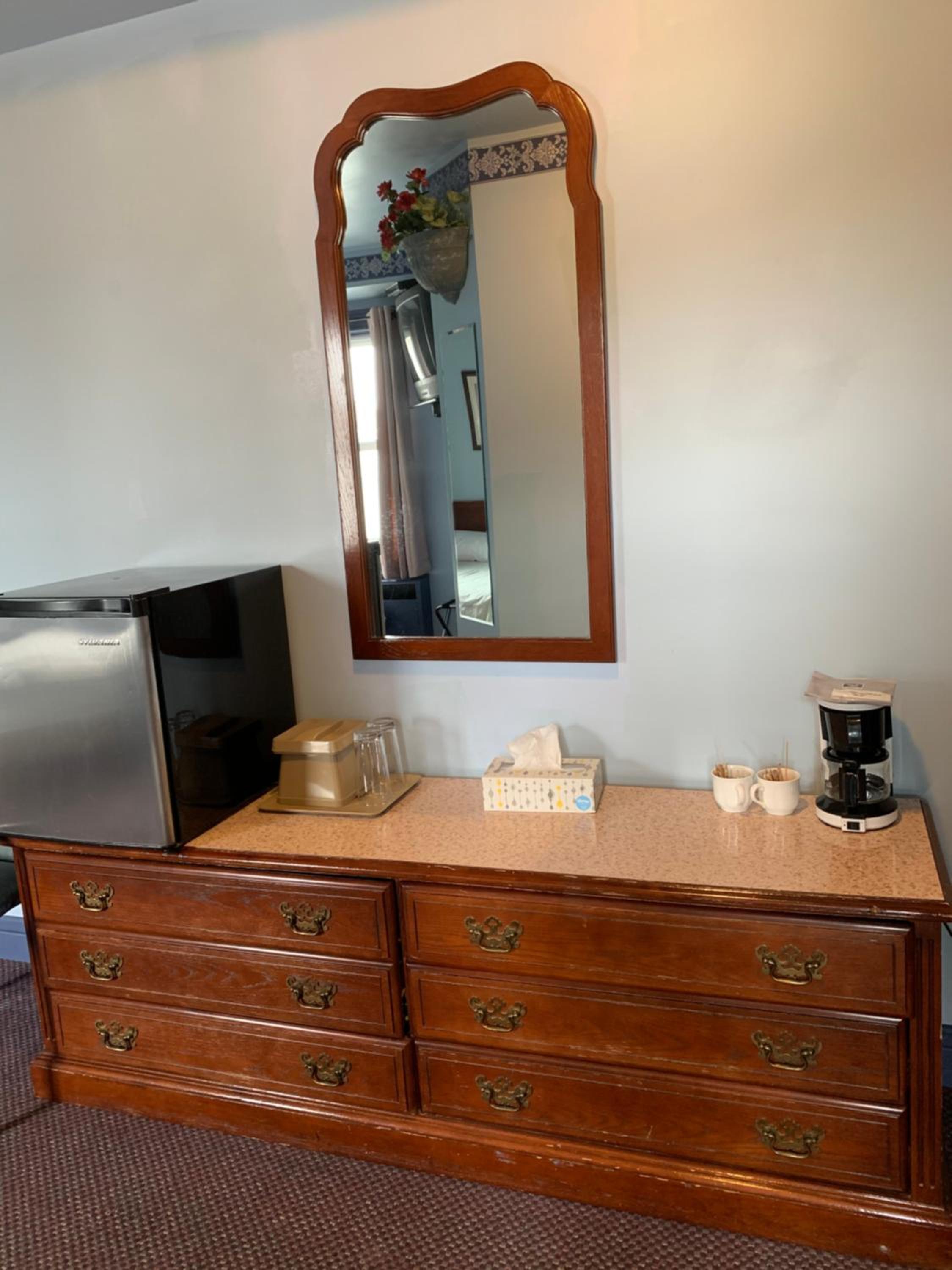 Double Room with Two Queen Beds - Photo 7