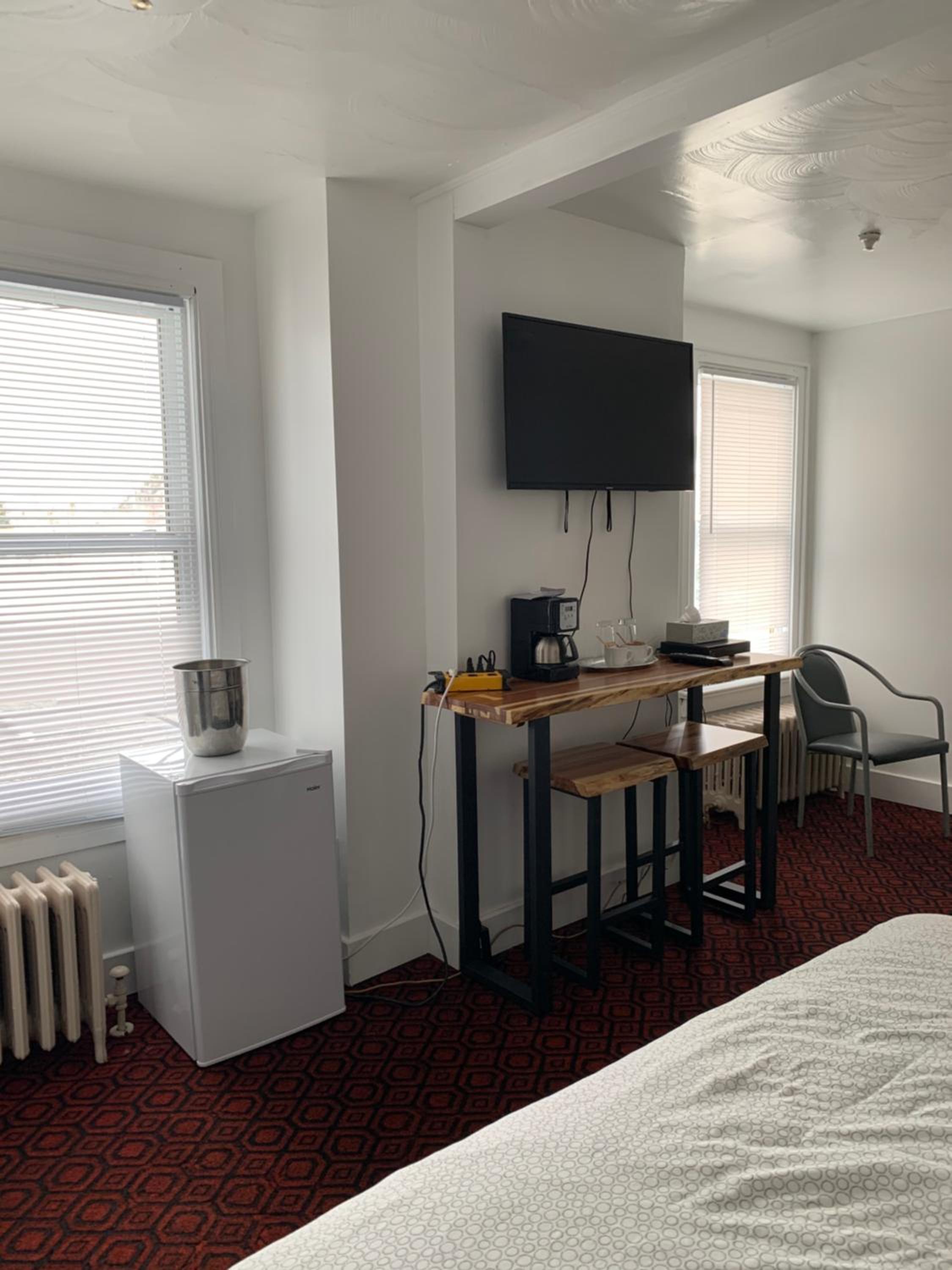 Queen Room - Photo 10