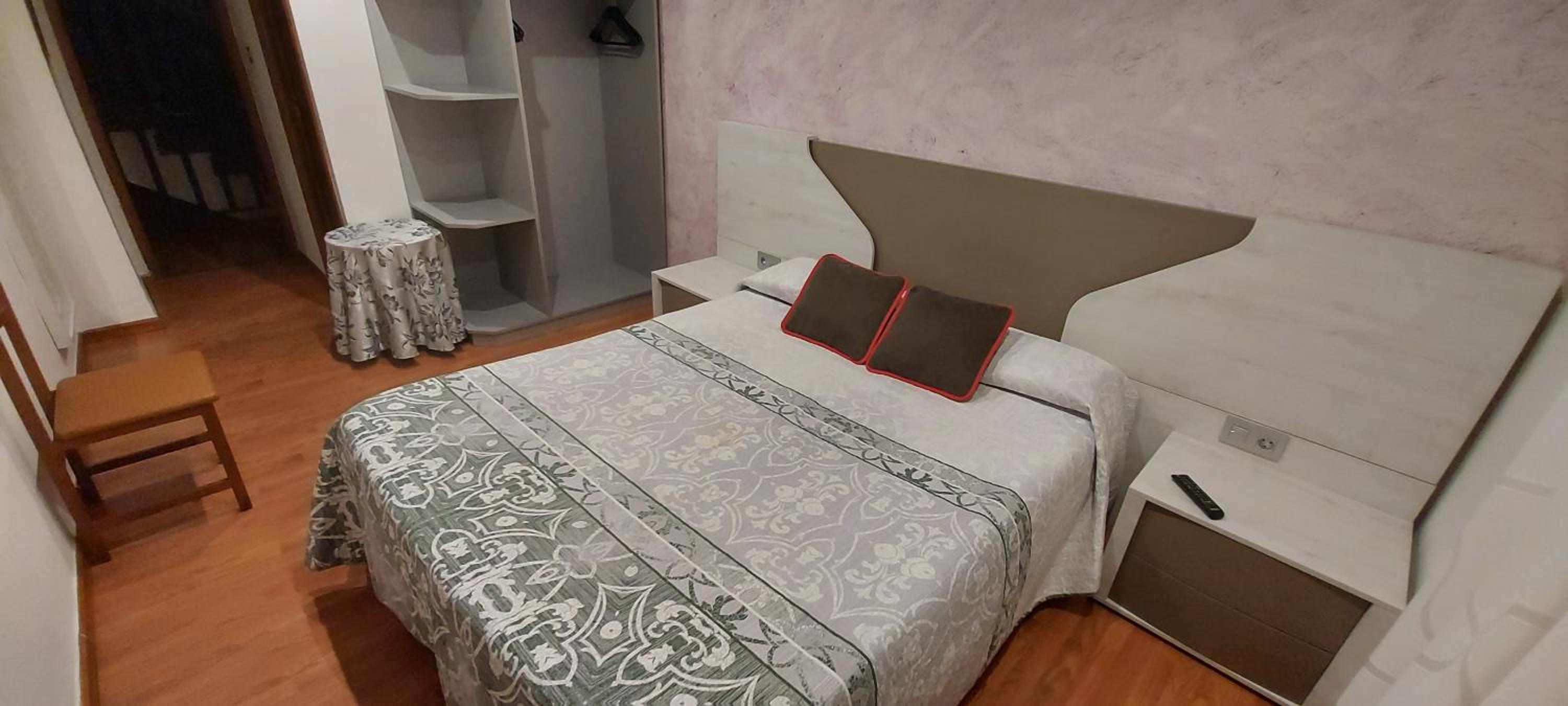 Habitación Doble o con Dos Camas