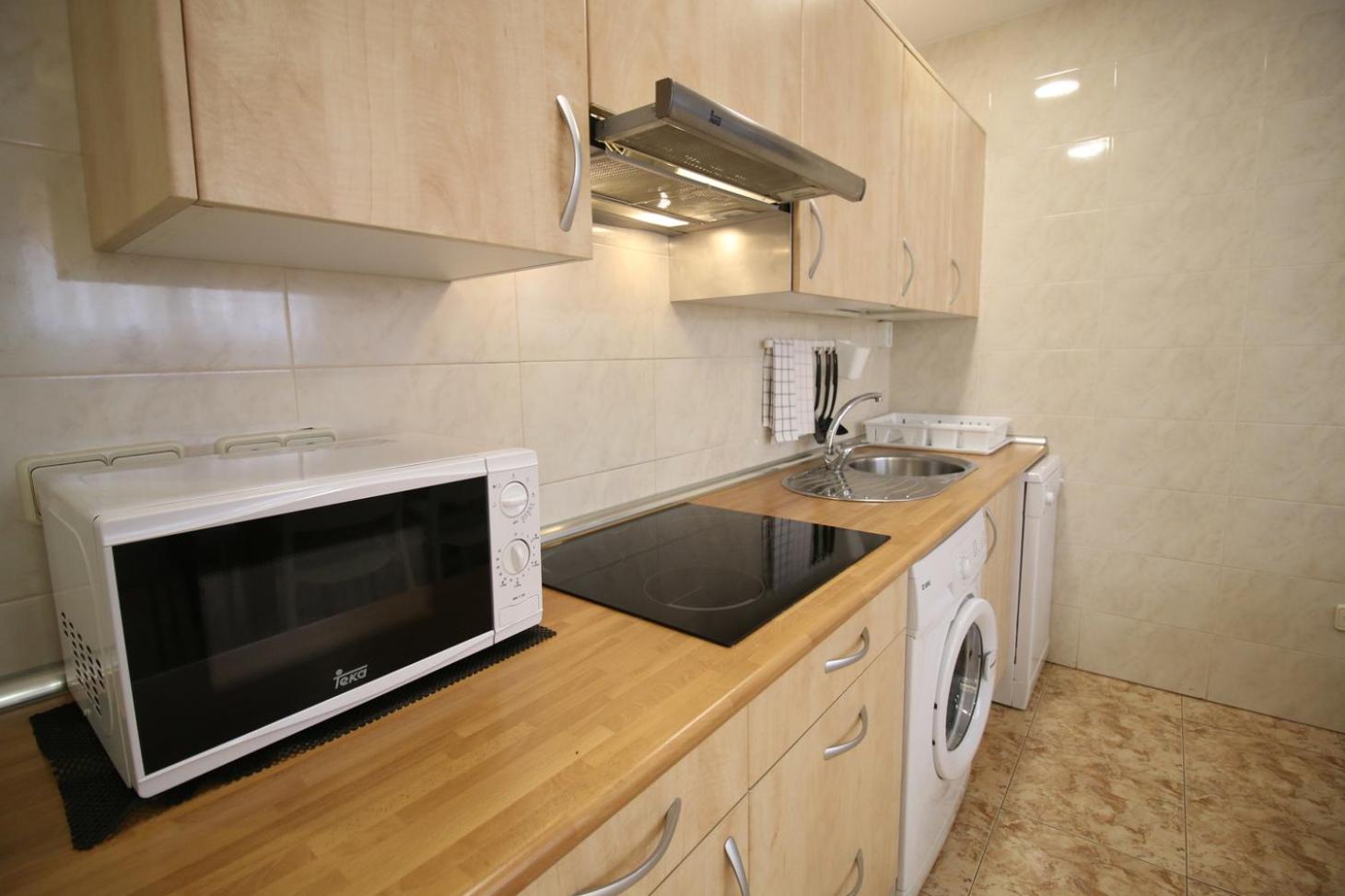 Four Bedroom Family Apartment - Photo 2